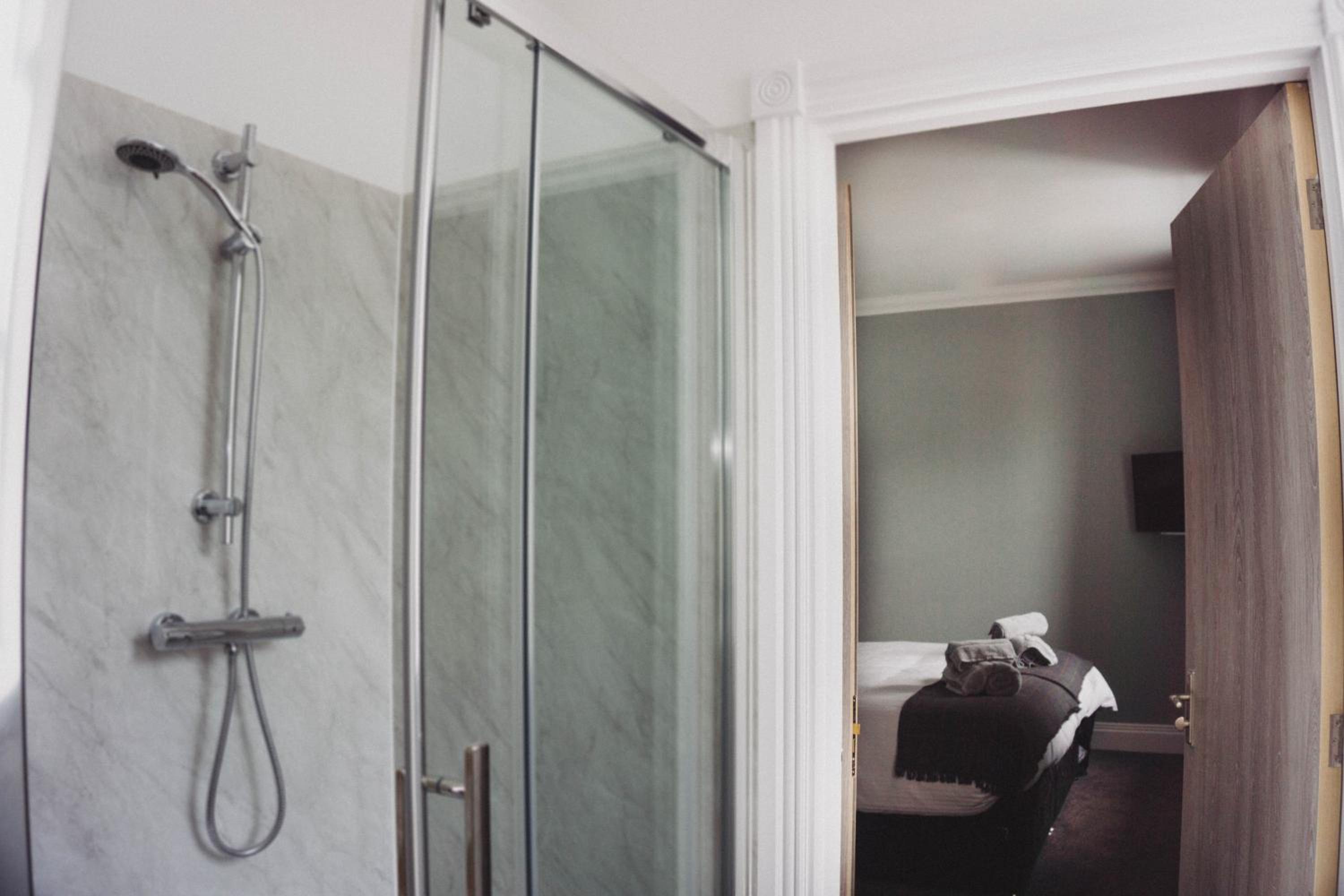 Deluxe Double Or Twin Room photo 3