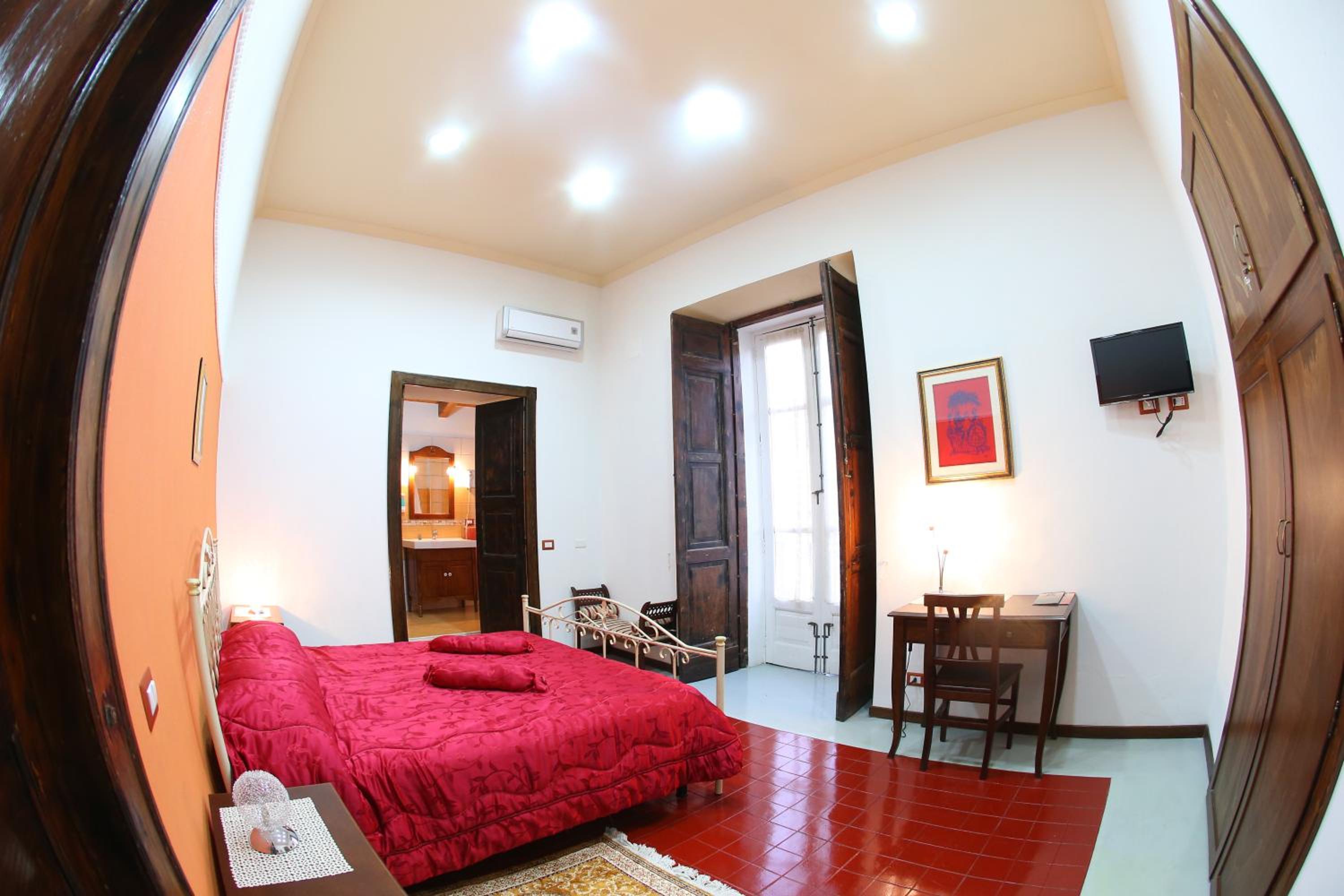 Twin Room with Balcony photo 1