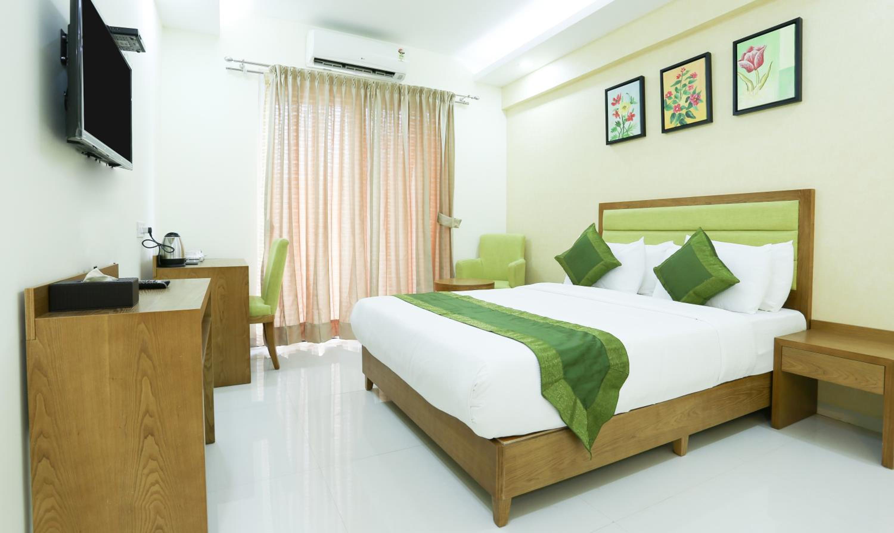 Standard Room with City View