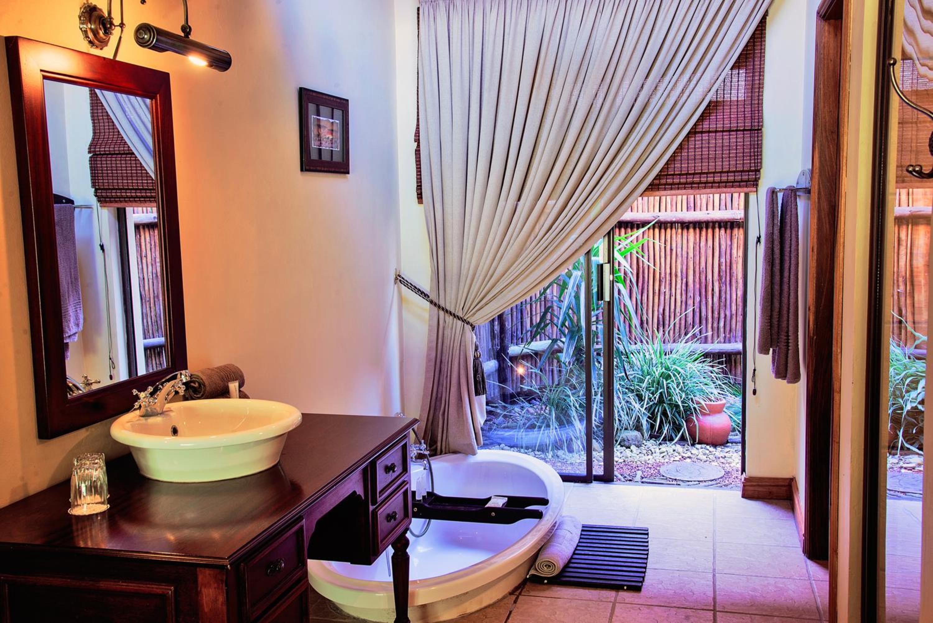 River Lodge Suite with Double Bed - Photo 2