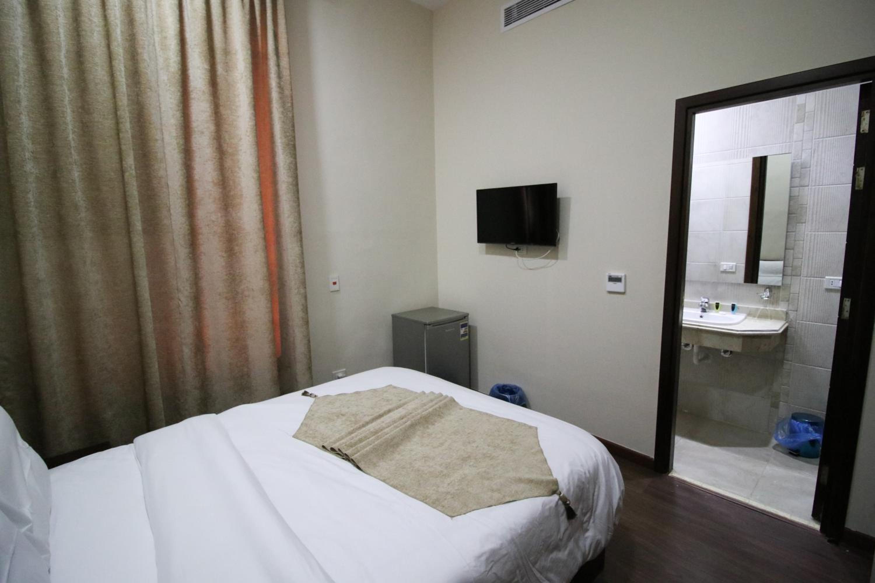 Superior Double Room - Photo 5