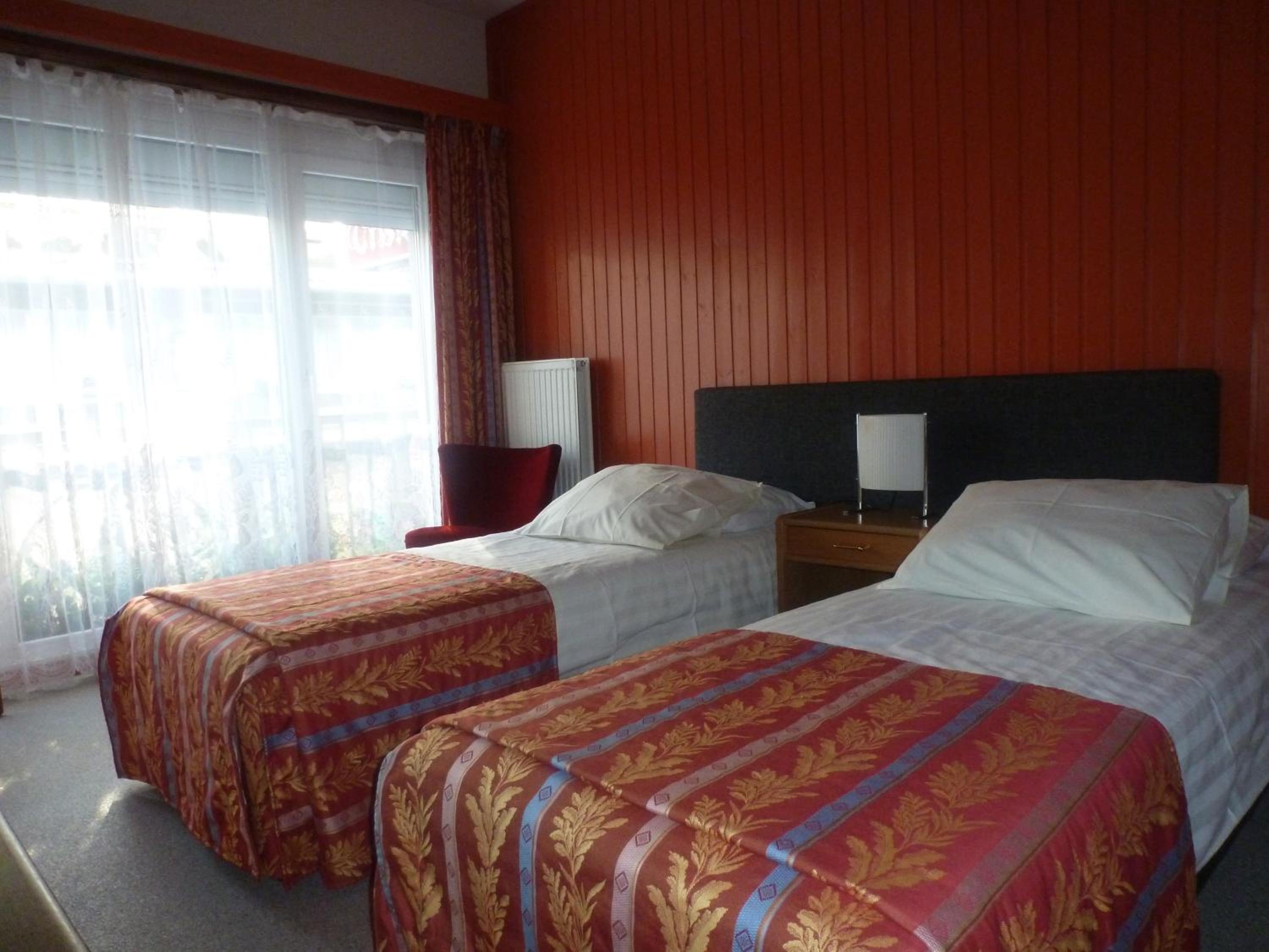 Special Offer - Twin Room - Photo 3