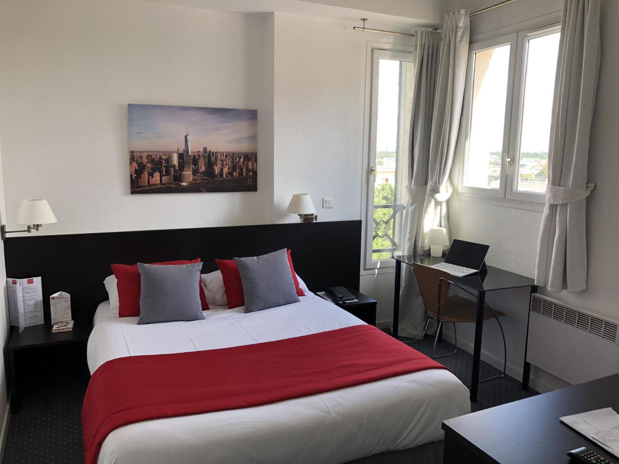 Double or Twin Room photo 1