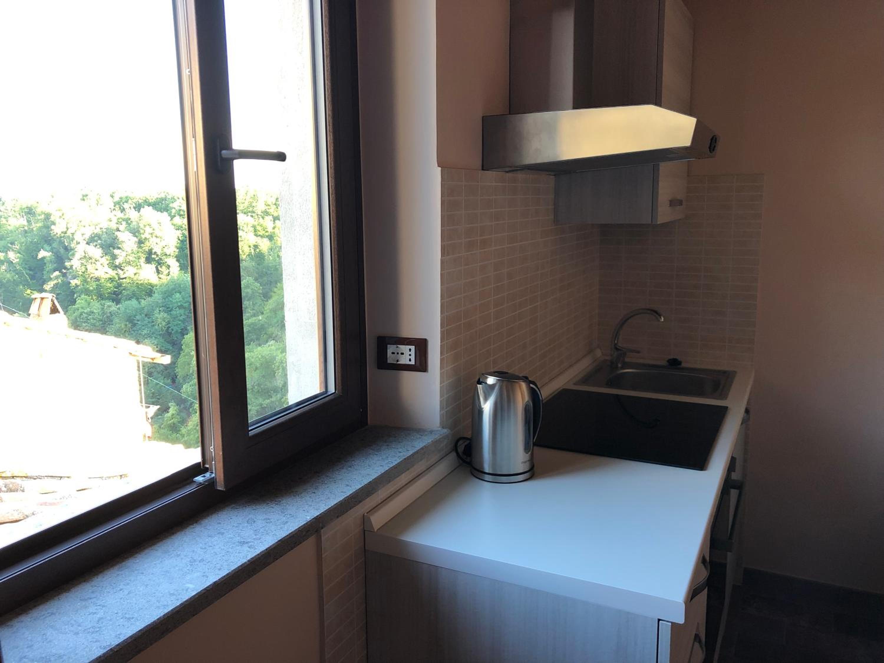 One-Bedroom Apartment - Photo 2