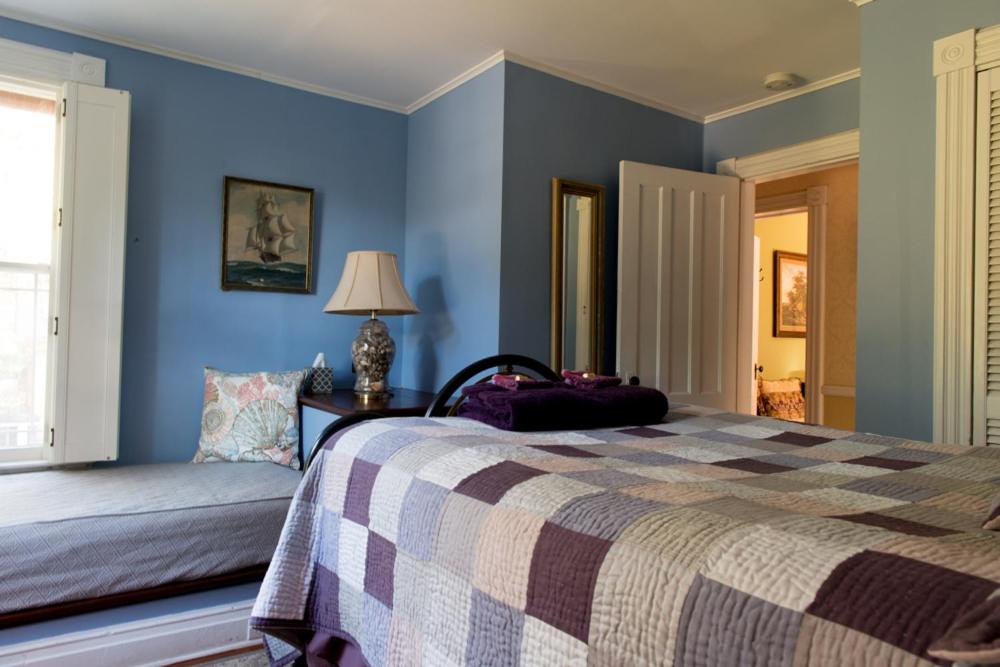 Double Or Twin Room With Bathroom