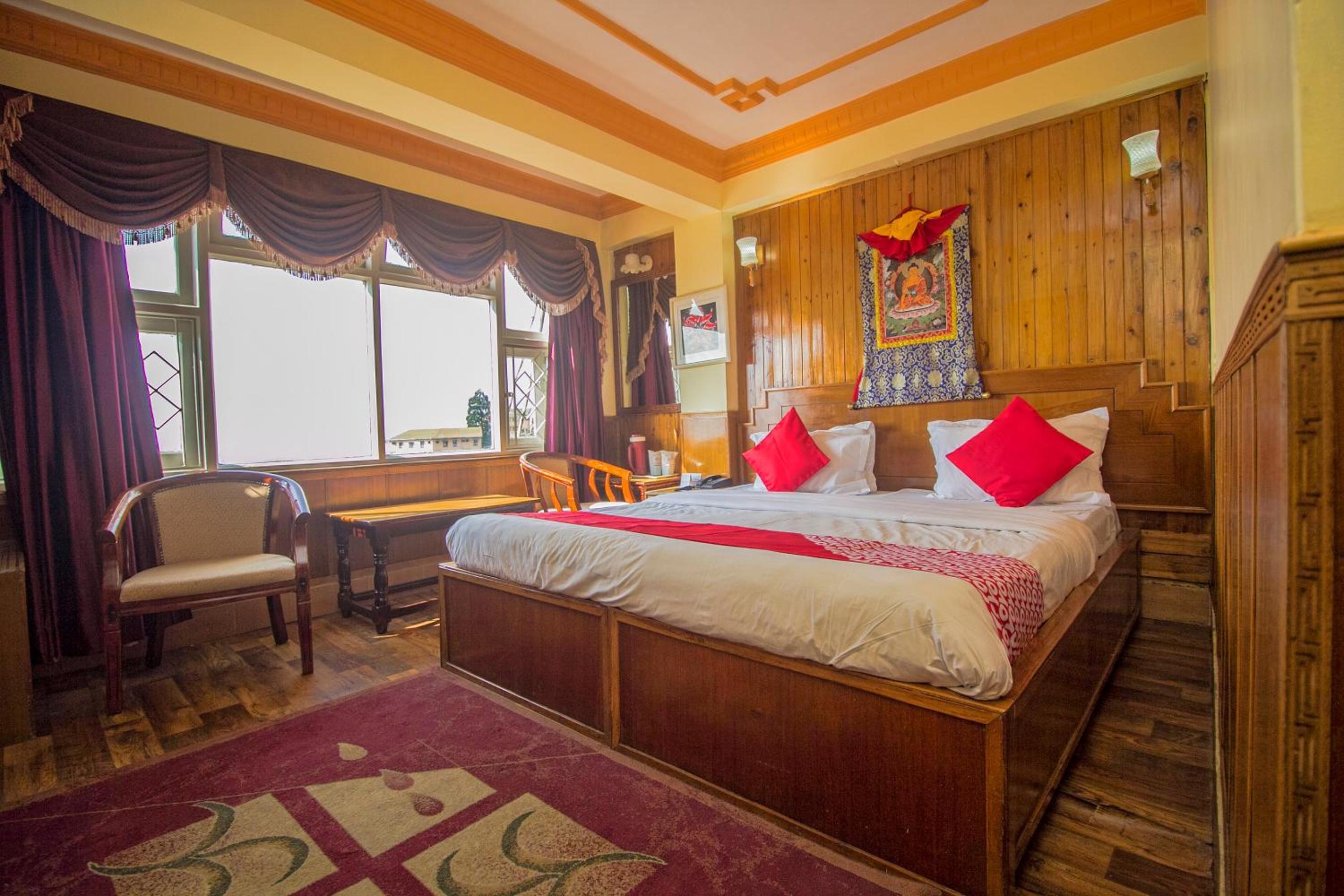 Deluxe Double Room - Photo 8