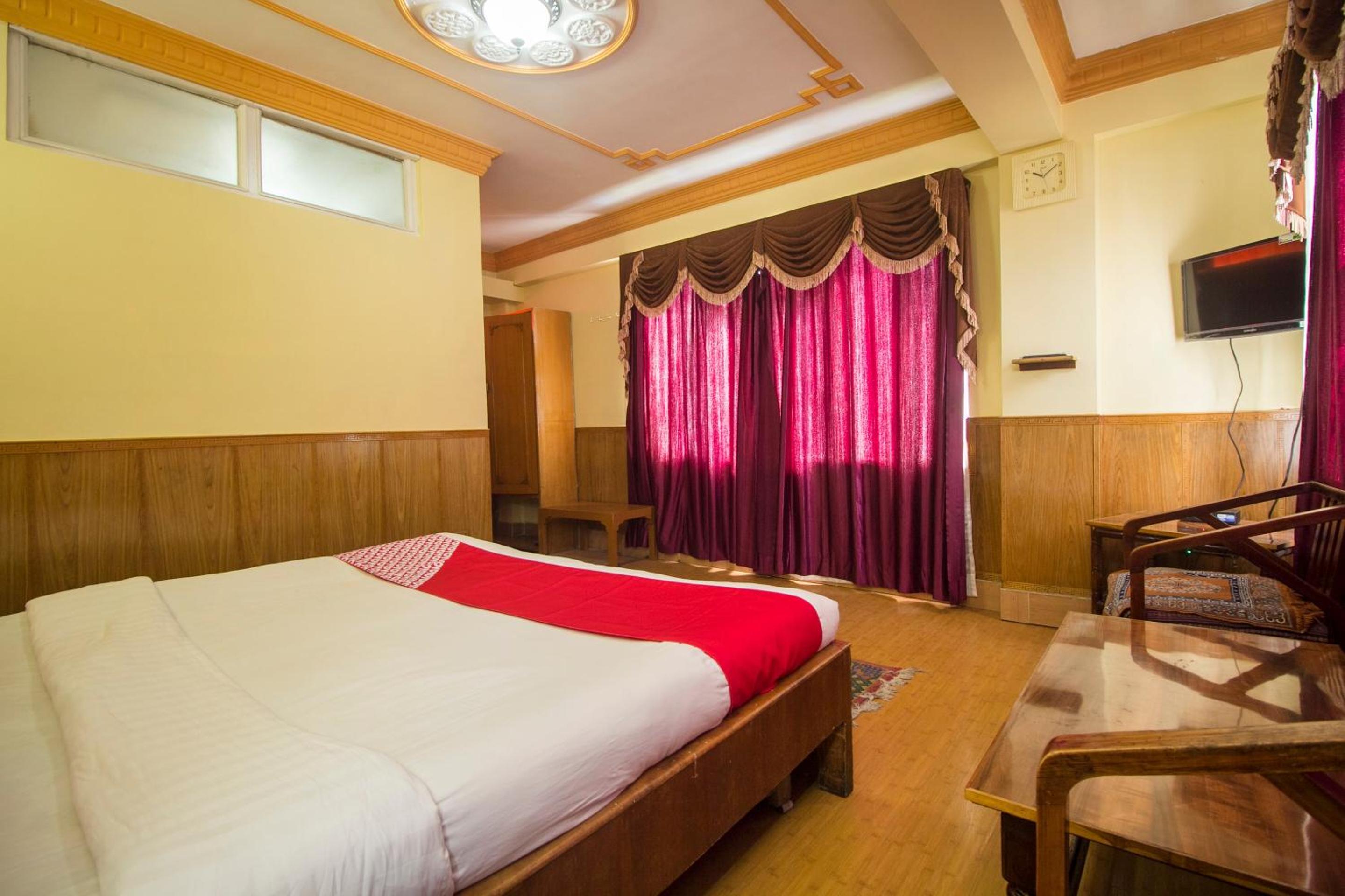 Deluxe Double Room - Photo 3