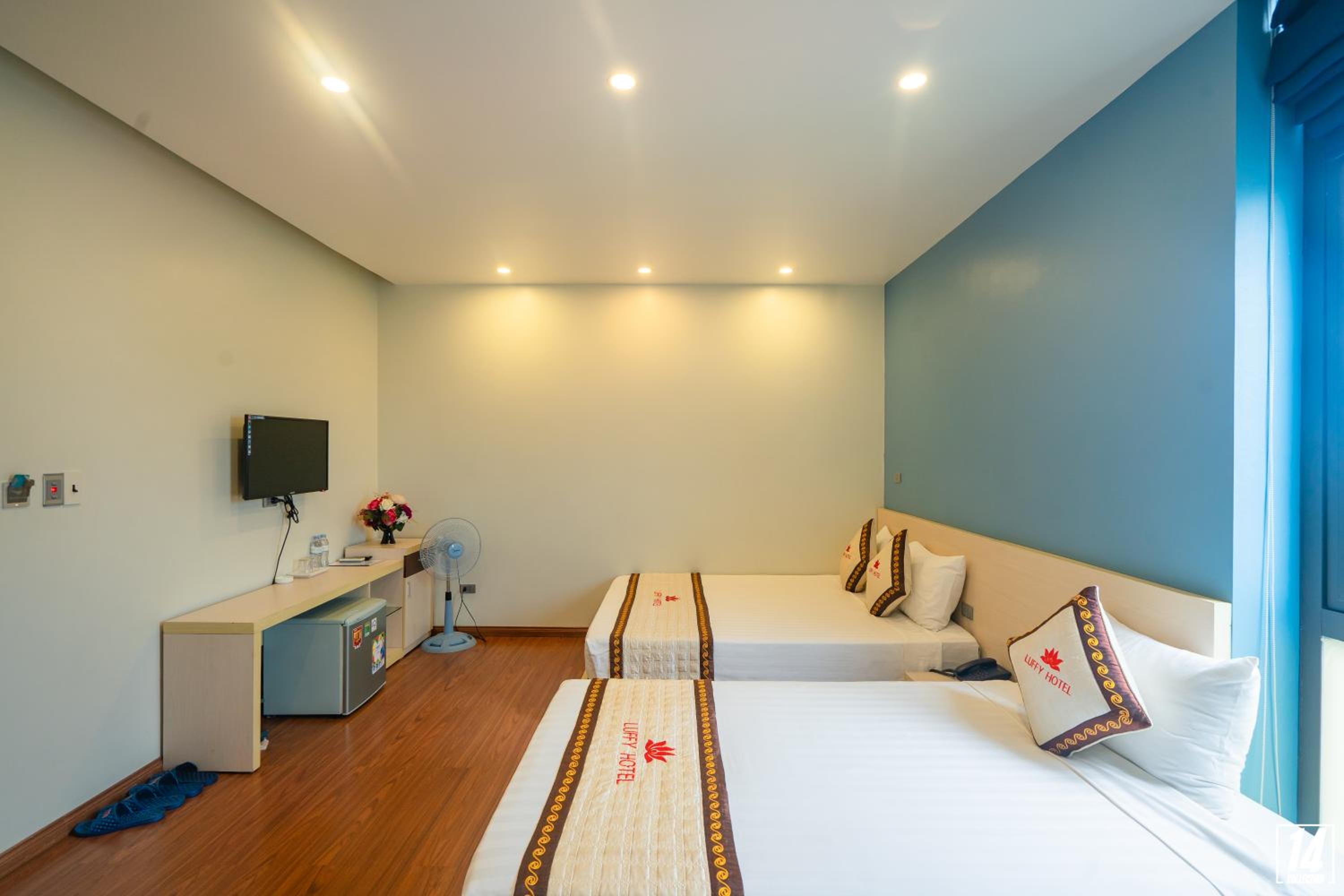 Twin Room With Shower photo 3