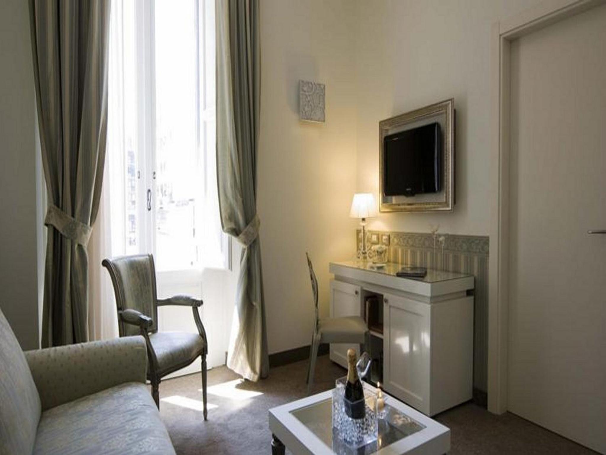 Junior Suite - Photo 5