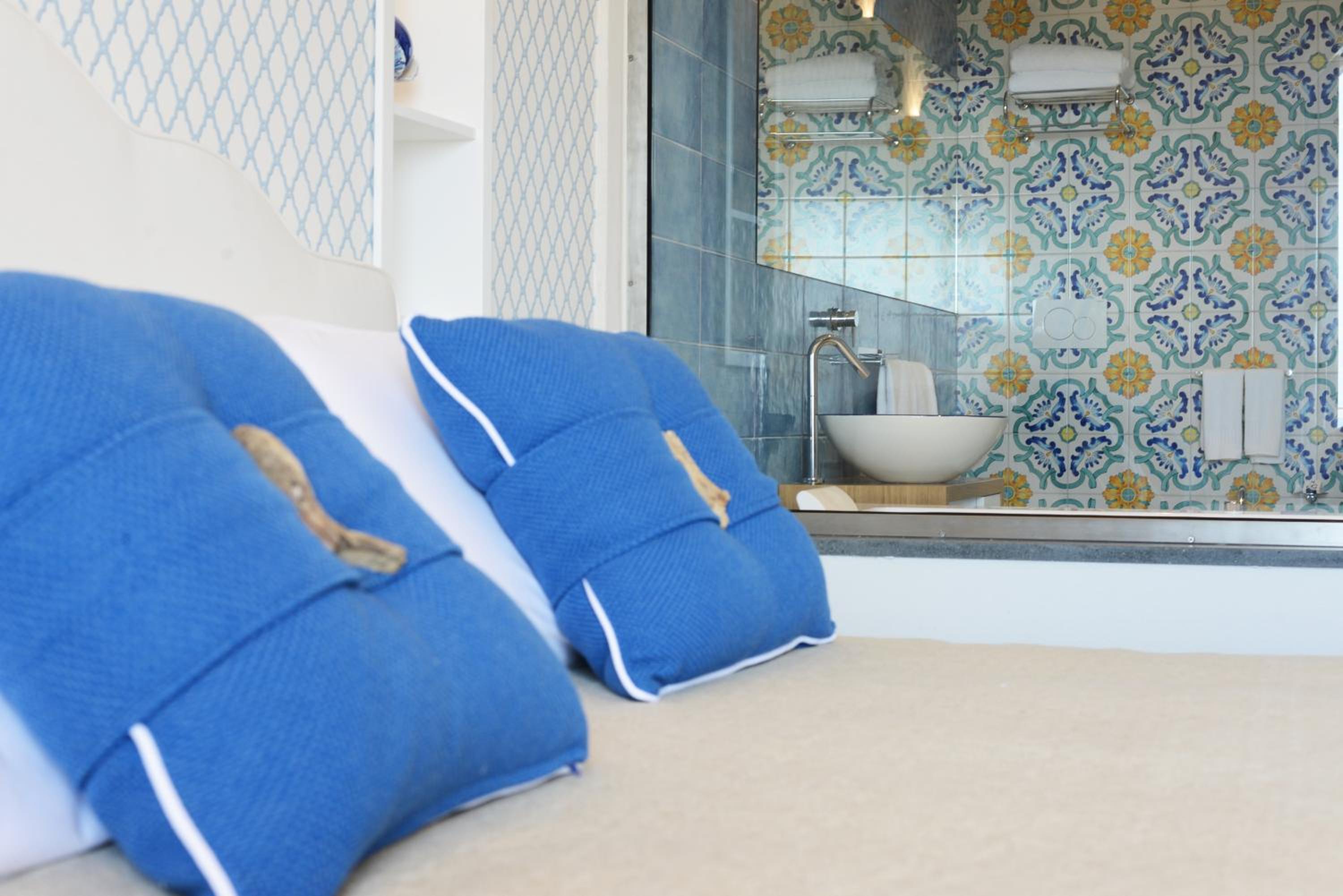 Studio Apartment with Sea View