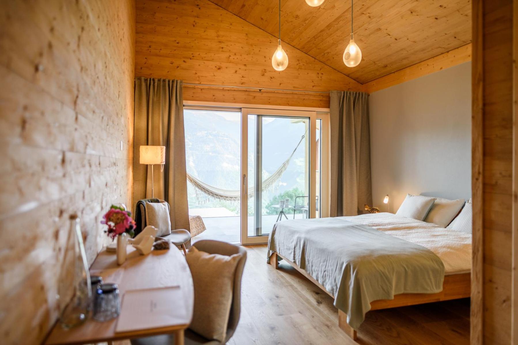 Double Room with Mountain View - Photo 1