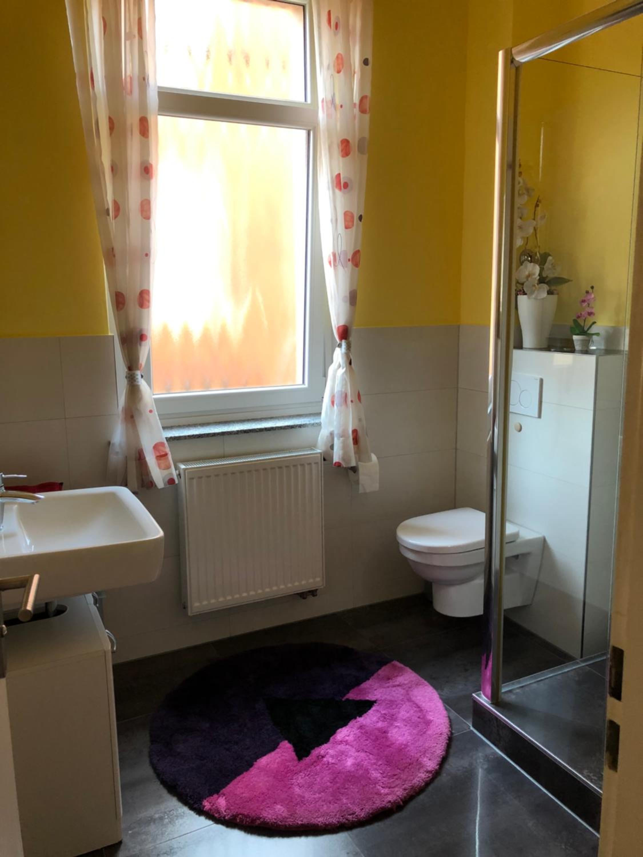 Two-Bedroom Apartment - Photo 15