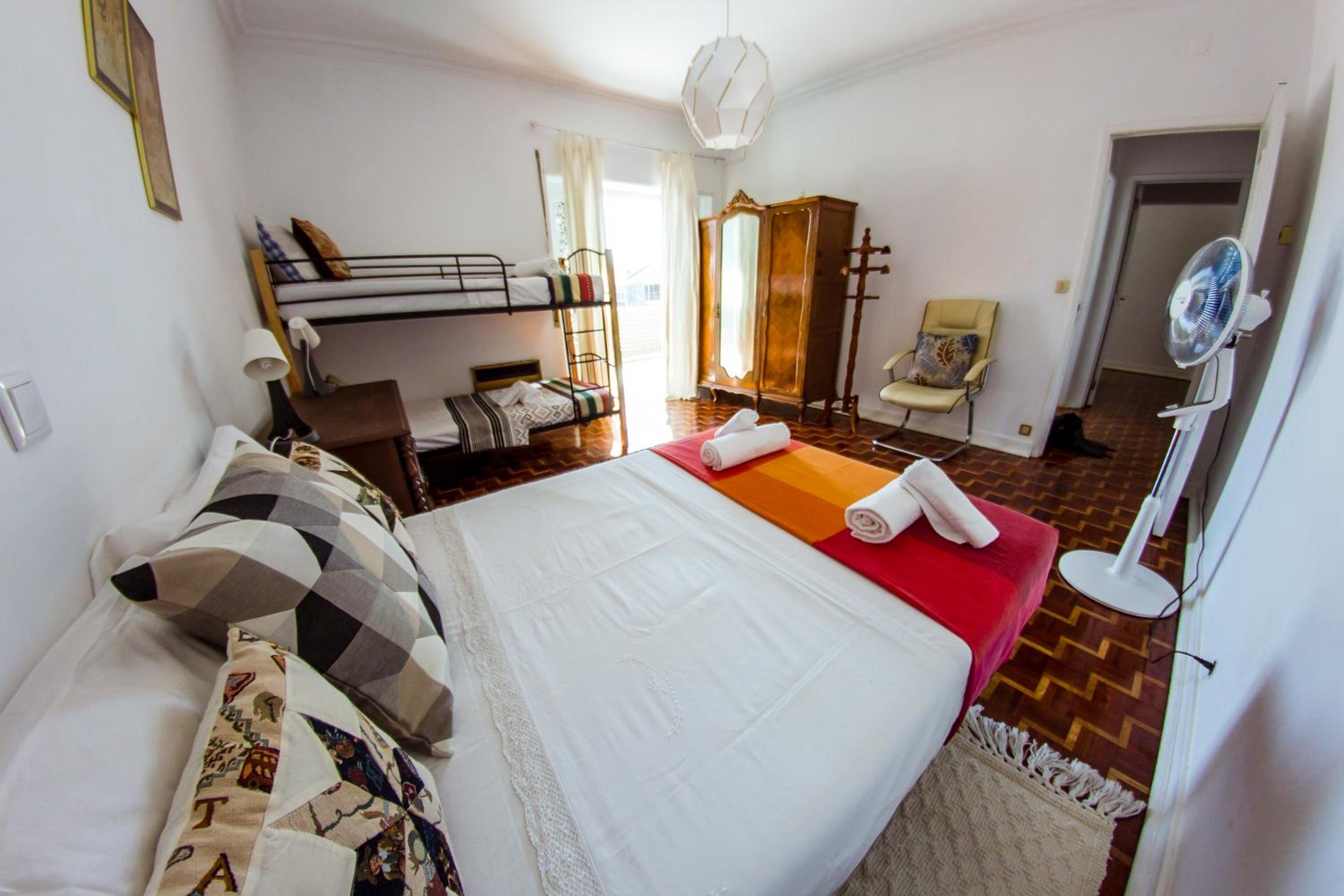 Basic Triple Room - Photo 1