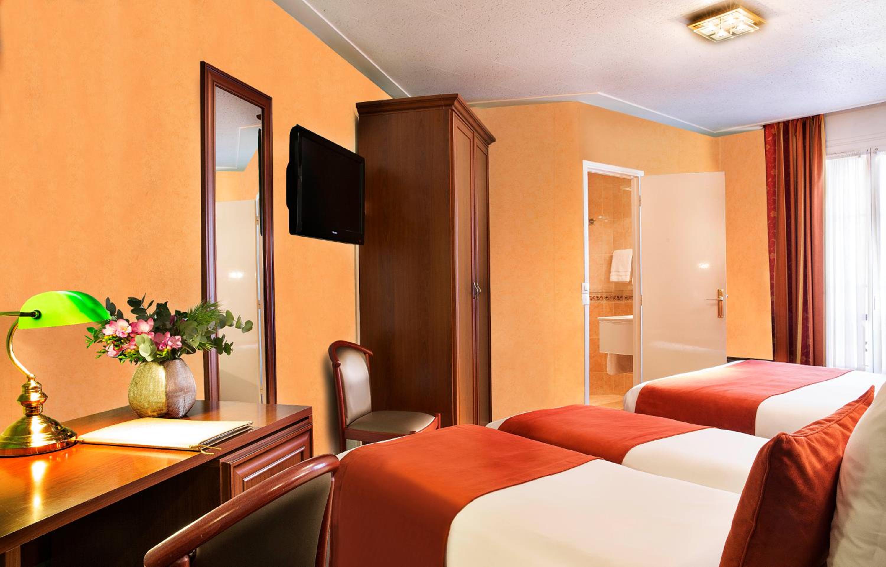 Quadruple Room photo 1