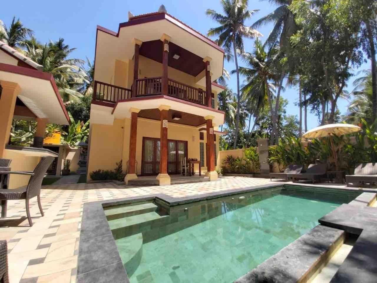 Villa with Private Pool - Photo 15