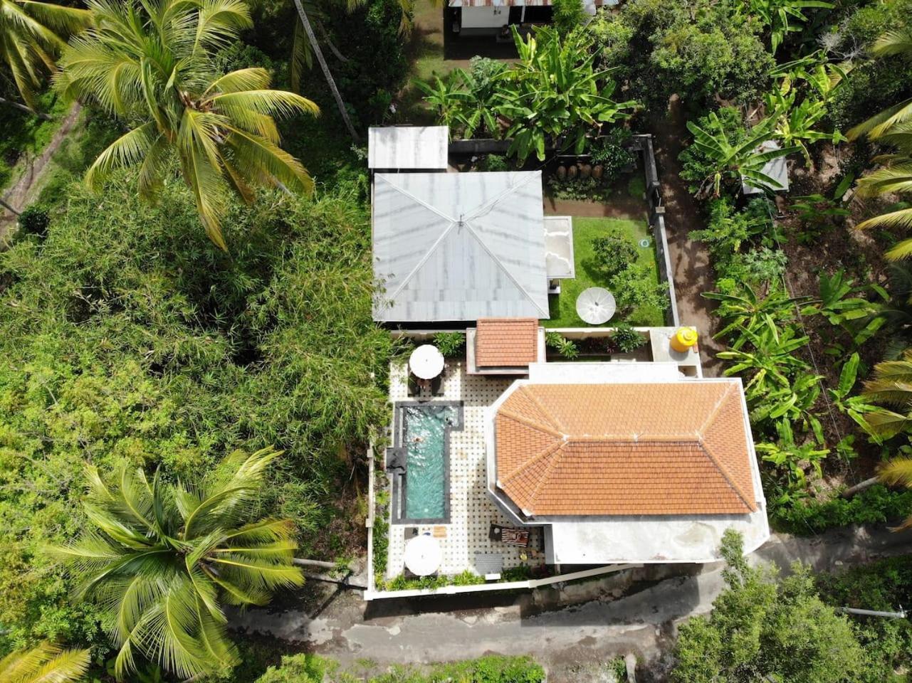 Villa with Private Pool - Photo 42
