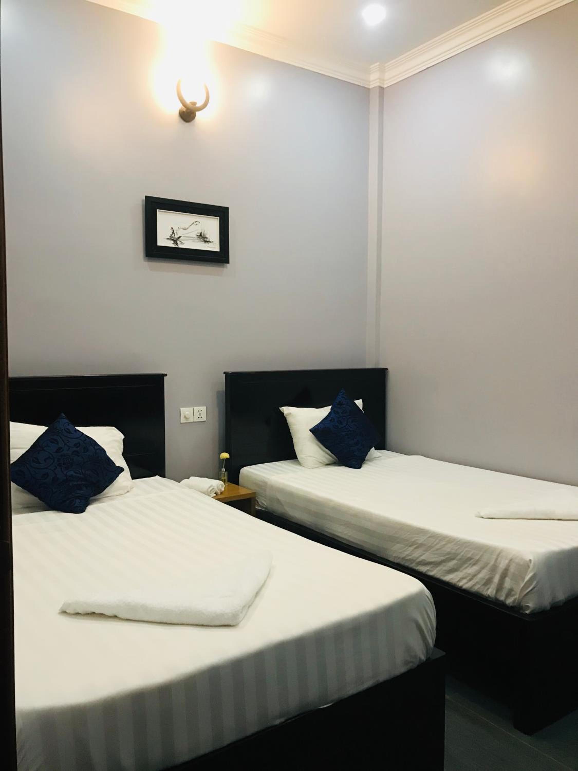 Small Twin Room photo 2