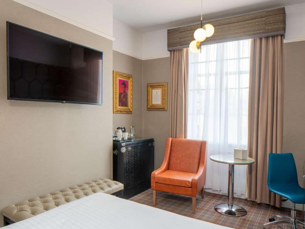 Classic Double Room - Queens Wing