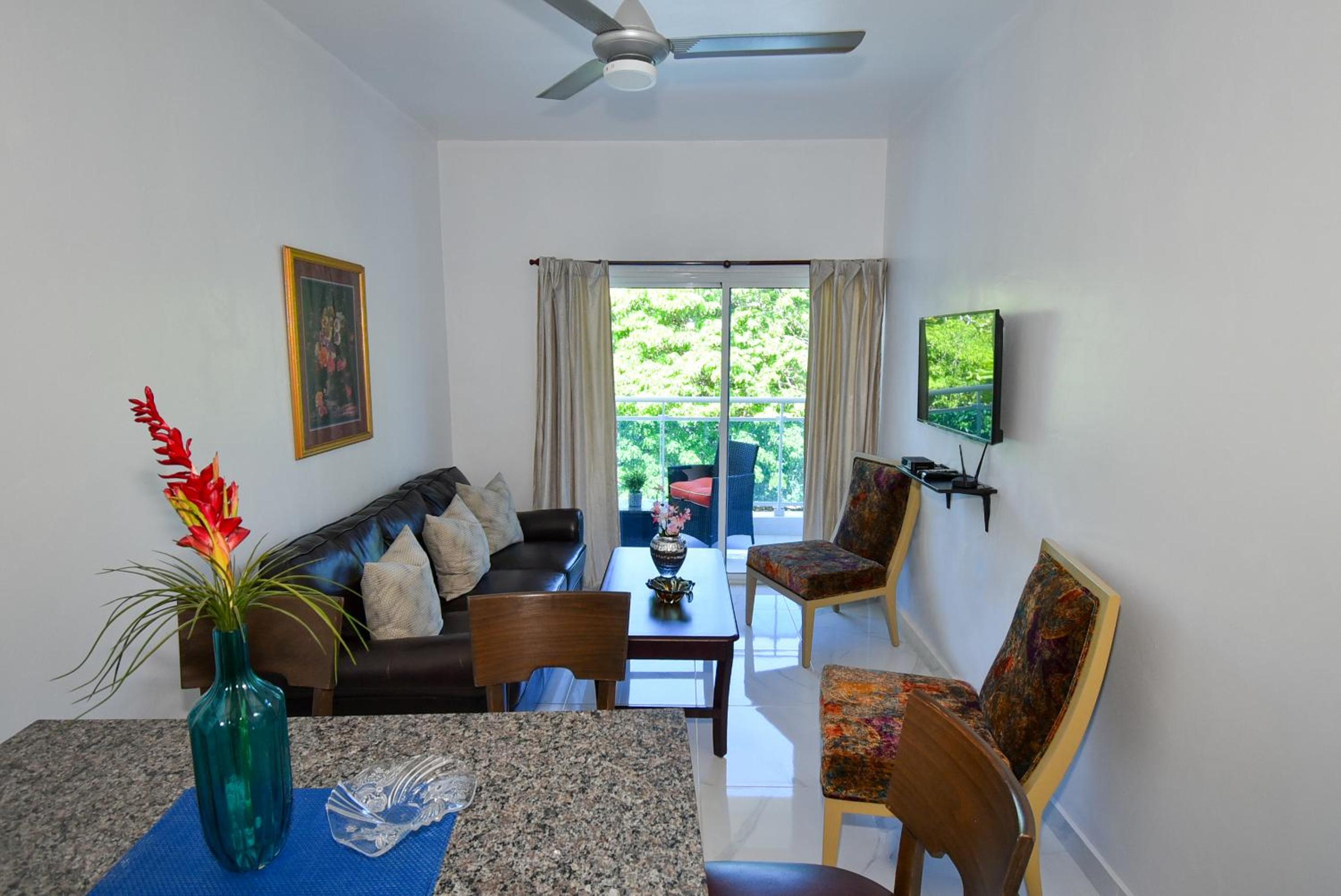 Two-Bedroom Apartment photo 3