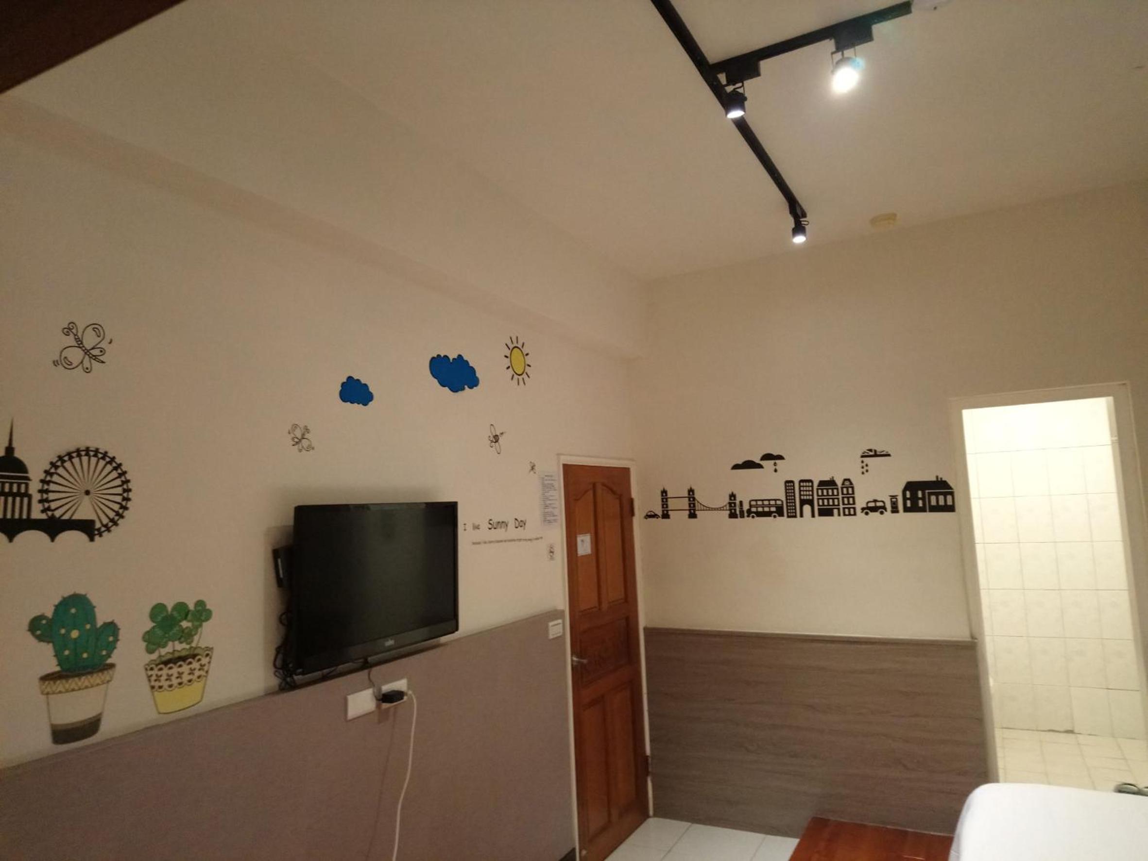Standard Quadruple Room - Photo 5