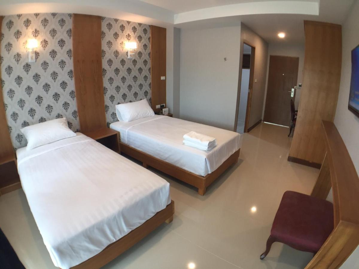 Superior Twin Room photo 2