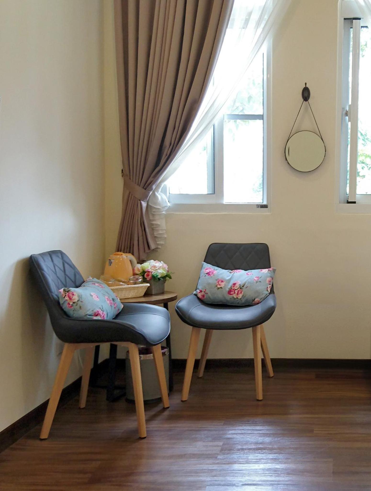 Double Room With Private Bathroom photo 3
