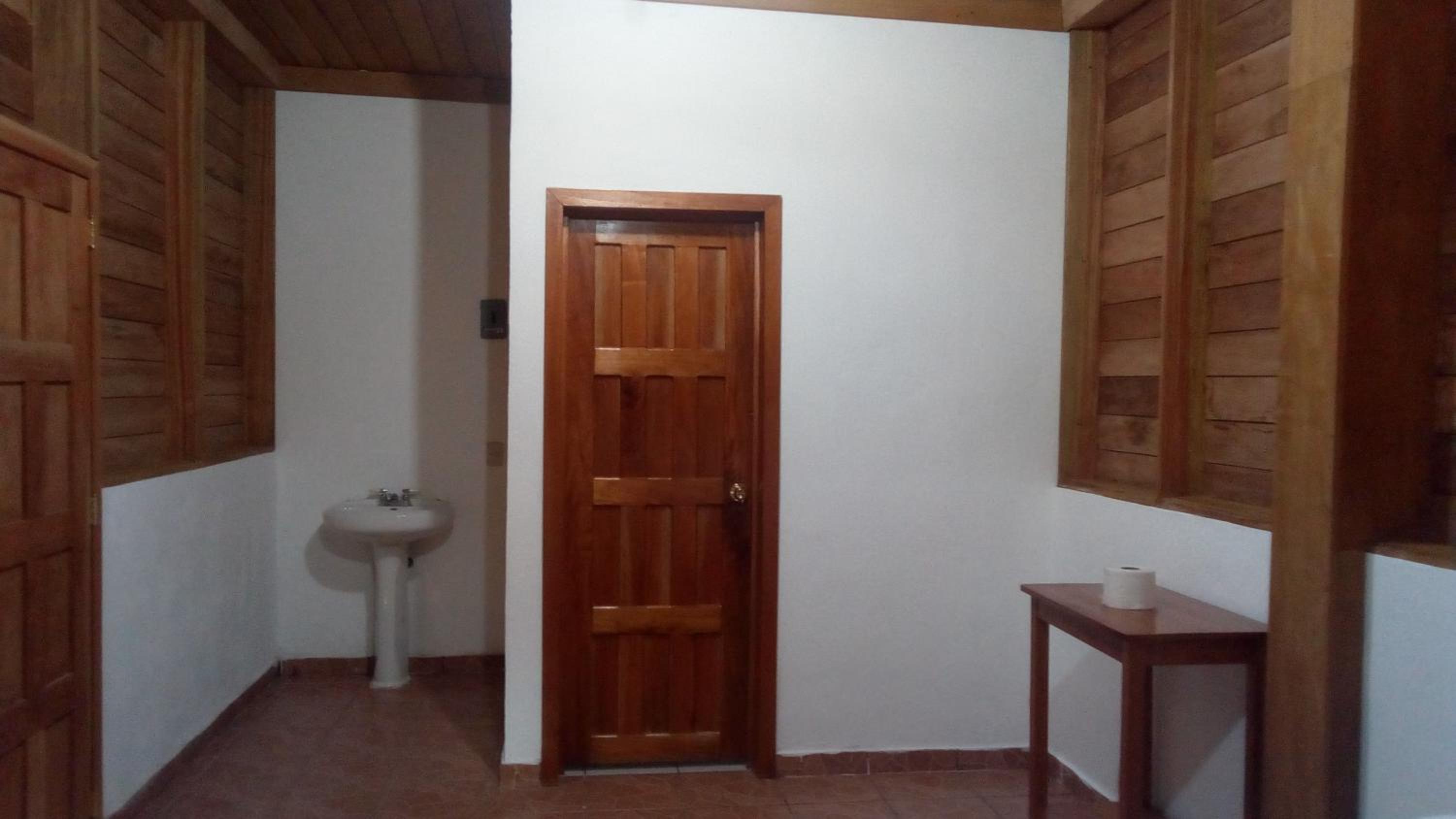Triple Room - Photo 8