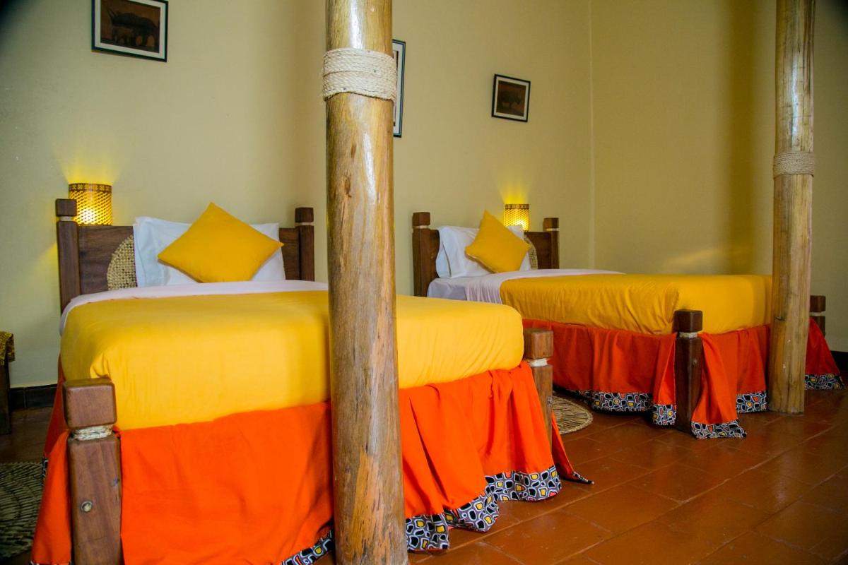 Double Room with Extra Bed photo 1