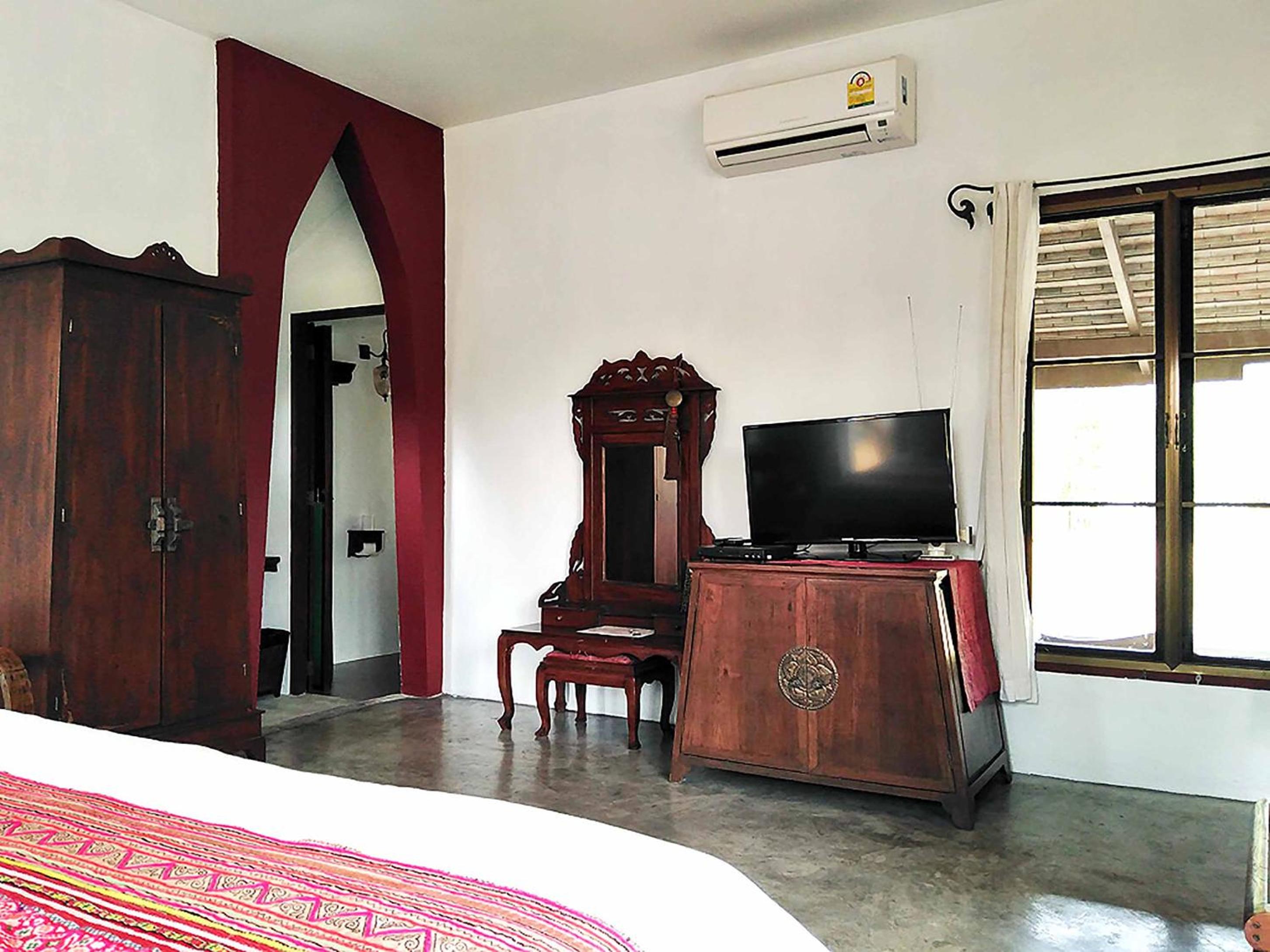 Superior Double or Twin Room photo 3