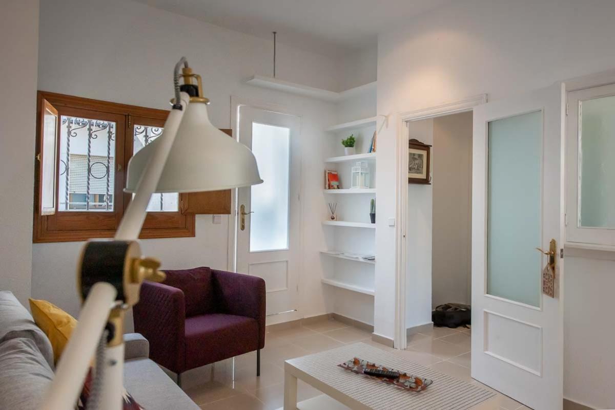 One-Bedroom Apartment - Photo 11