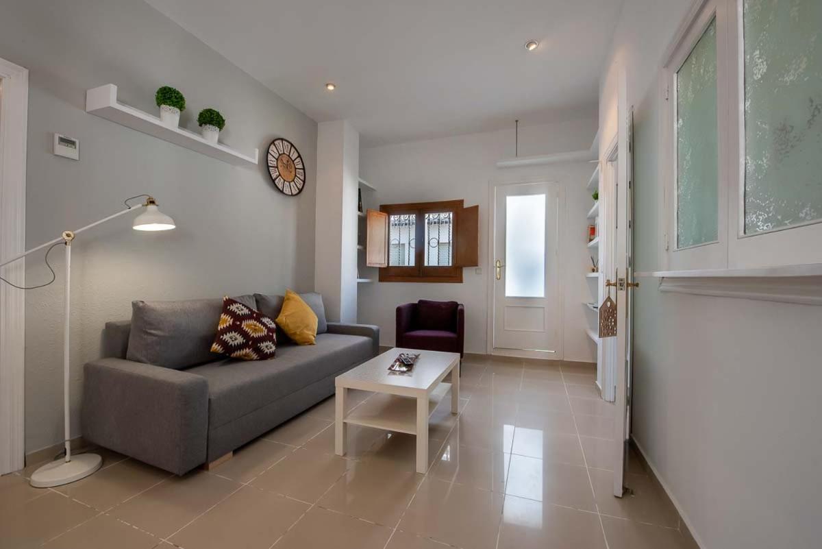 One-Bedroom Apartment - Photo 17