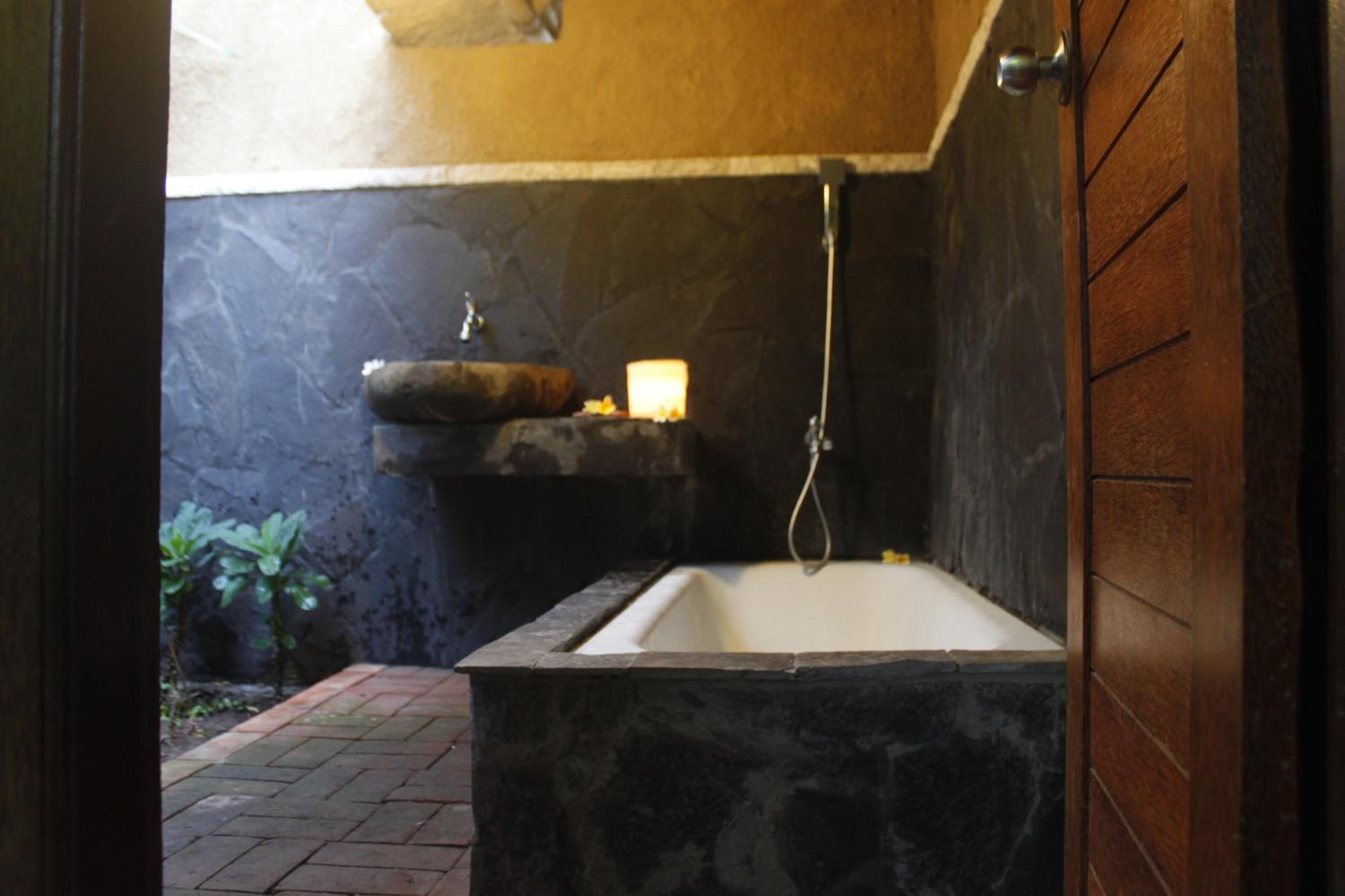 Standard Double Room - Photo 4
