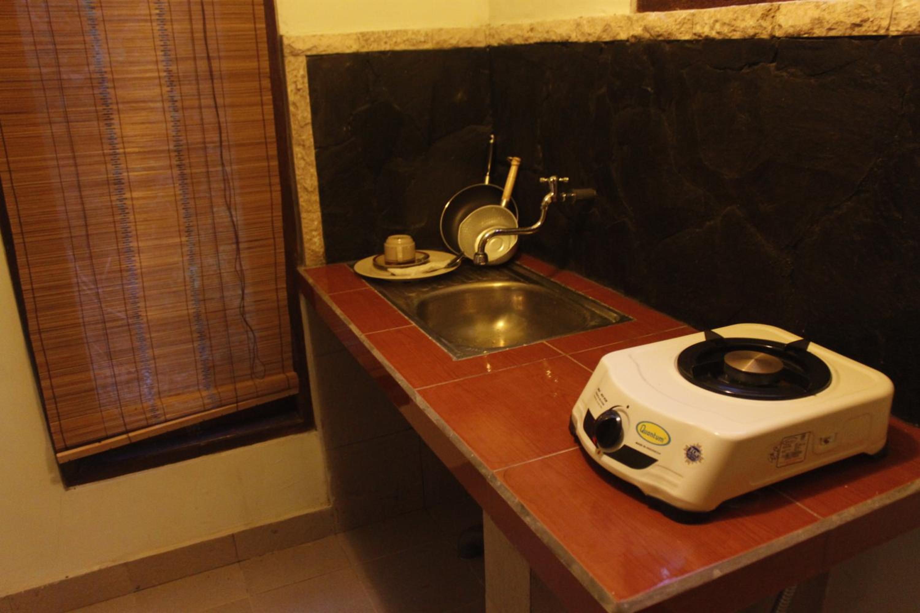 Standard Double Room - Photo 3