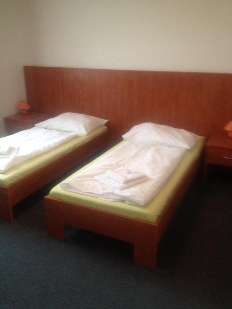 Comfort Triple Room with Shower photo 2