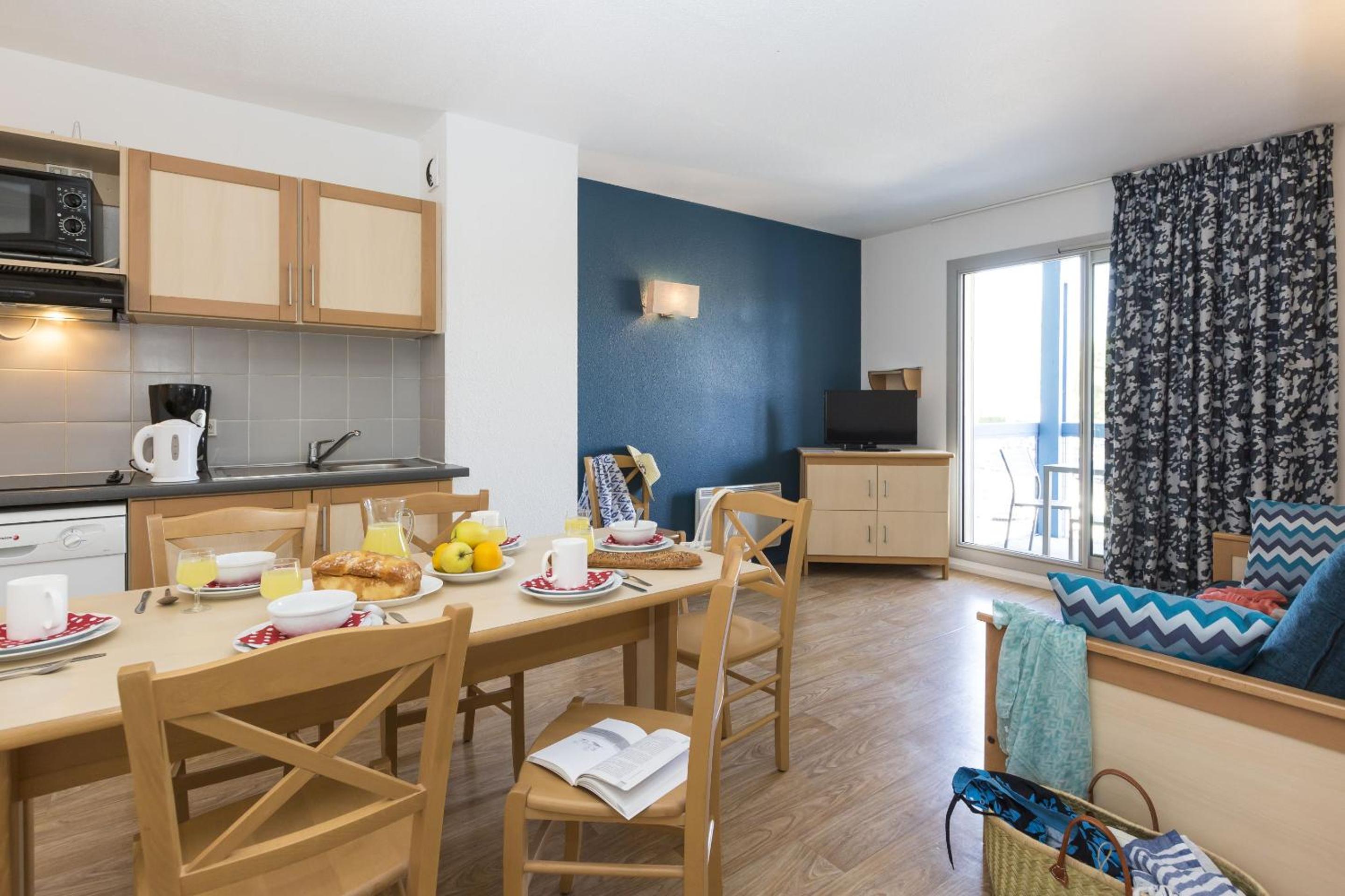 2-Room Apartment - 4 people photo 3