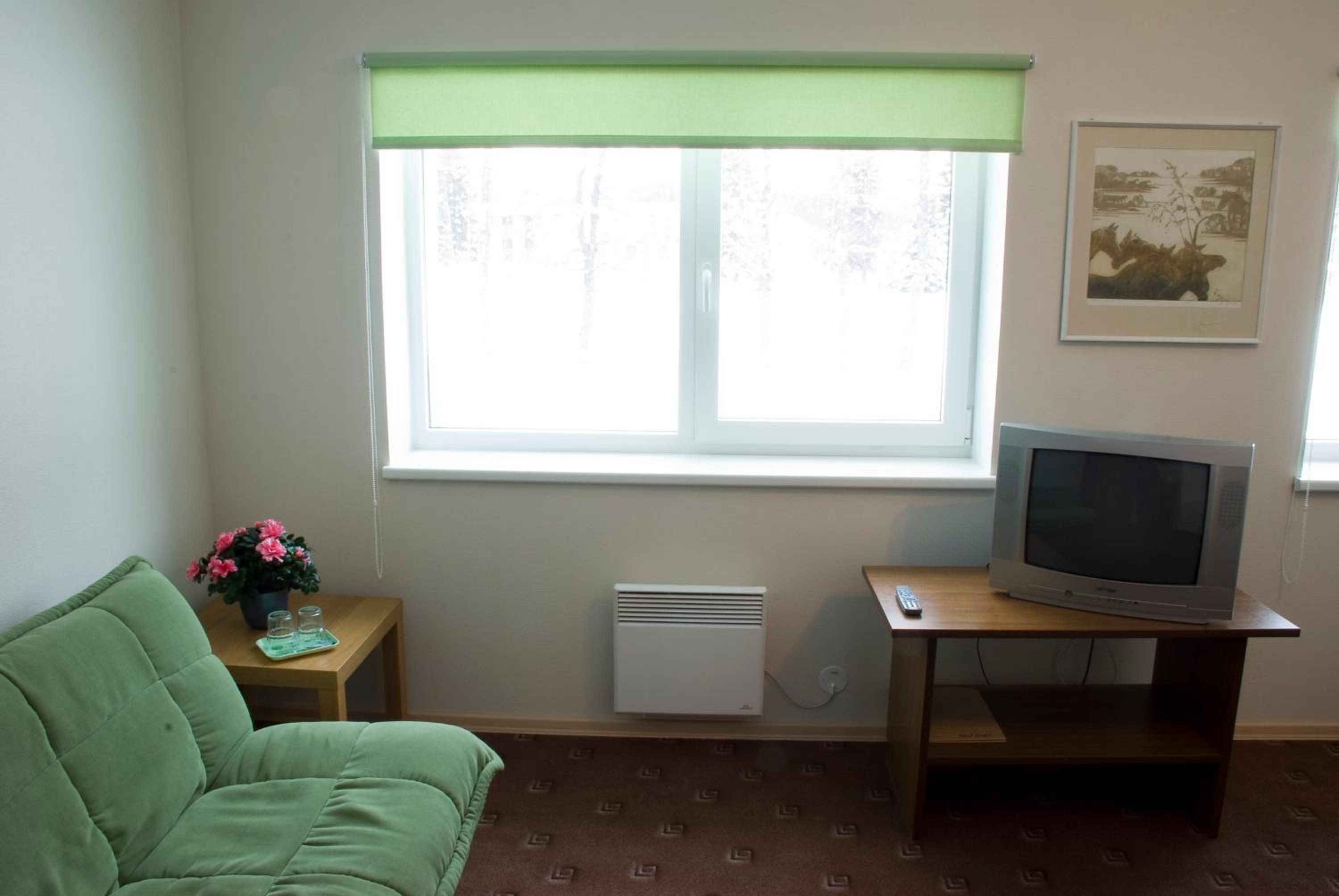 Twin Room - Photo 3