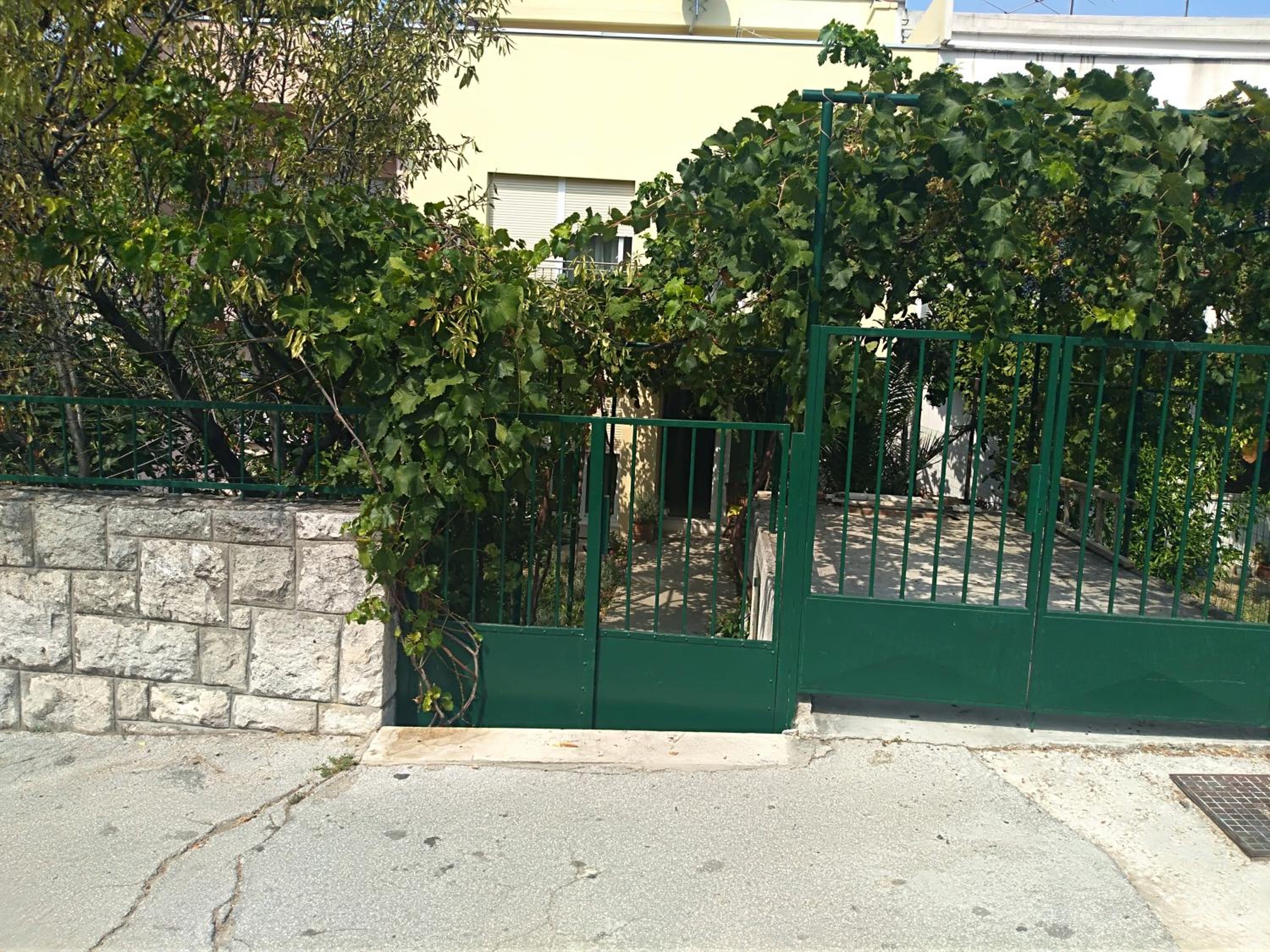 Double Room with Garden View - Photo 11