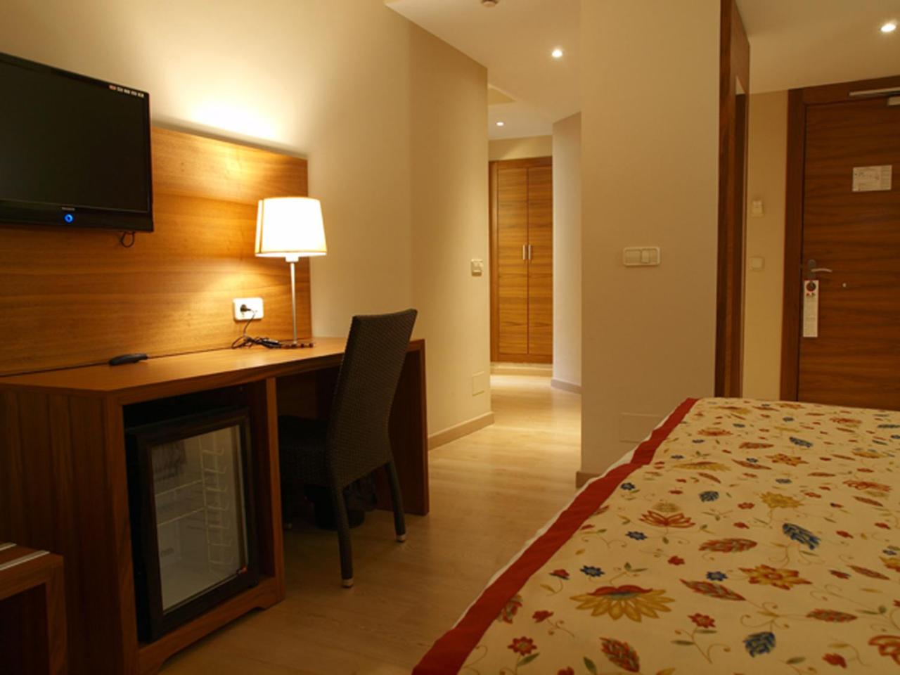 Superior Quadruple Room photo 1