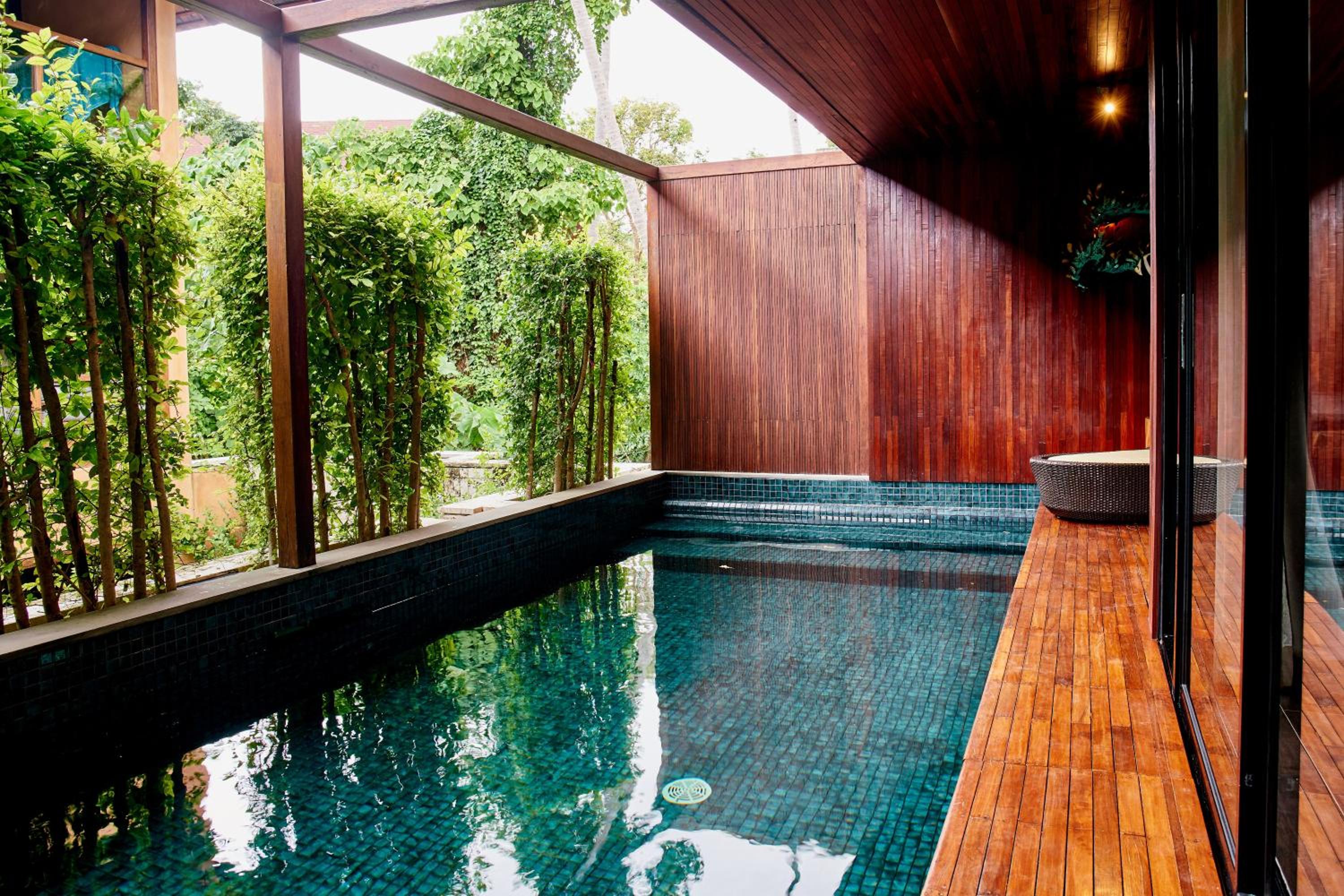 Suite with Private Pool - Photo 8