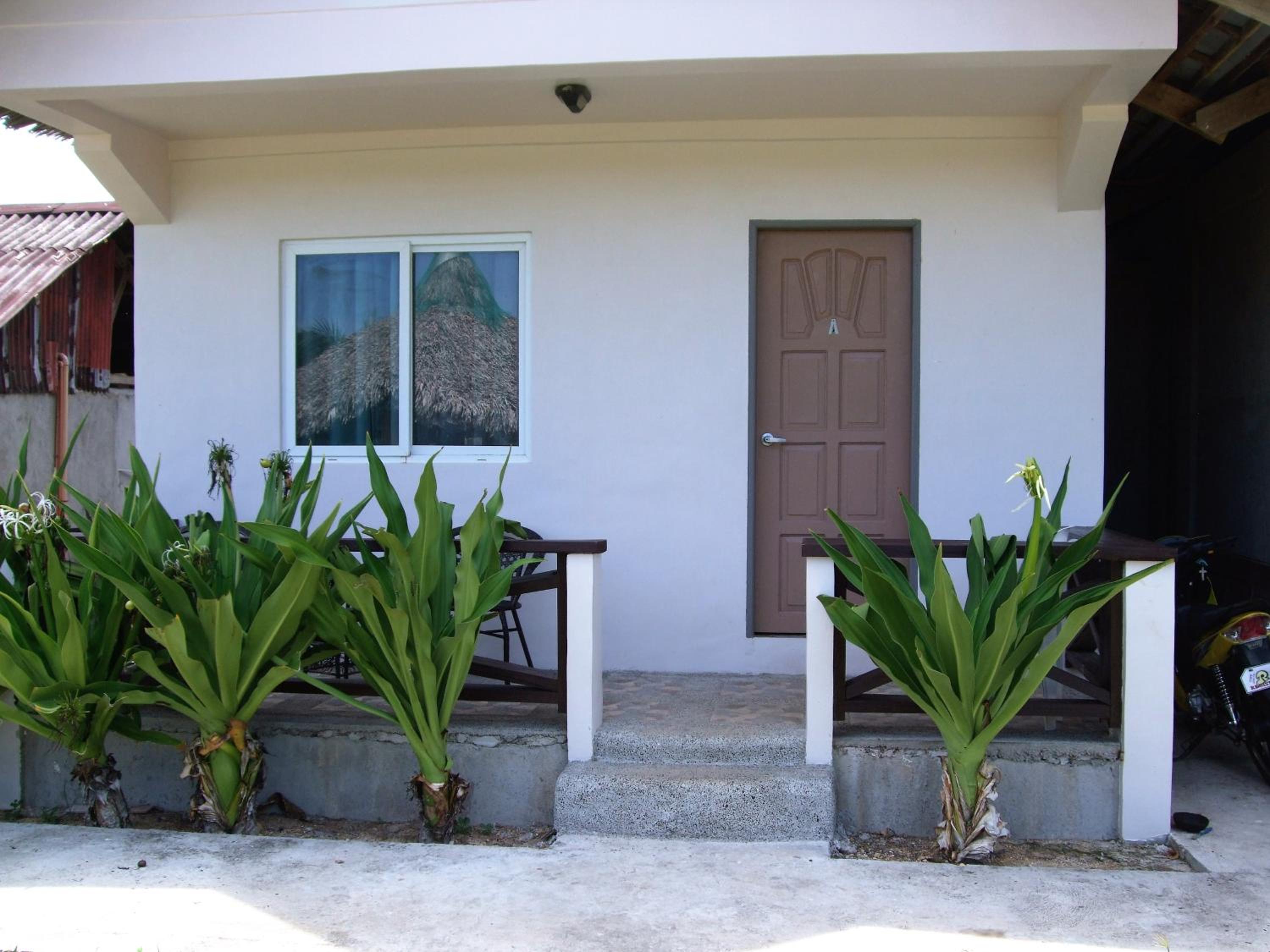 Family Bungalow photo 2