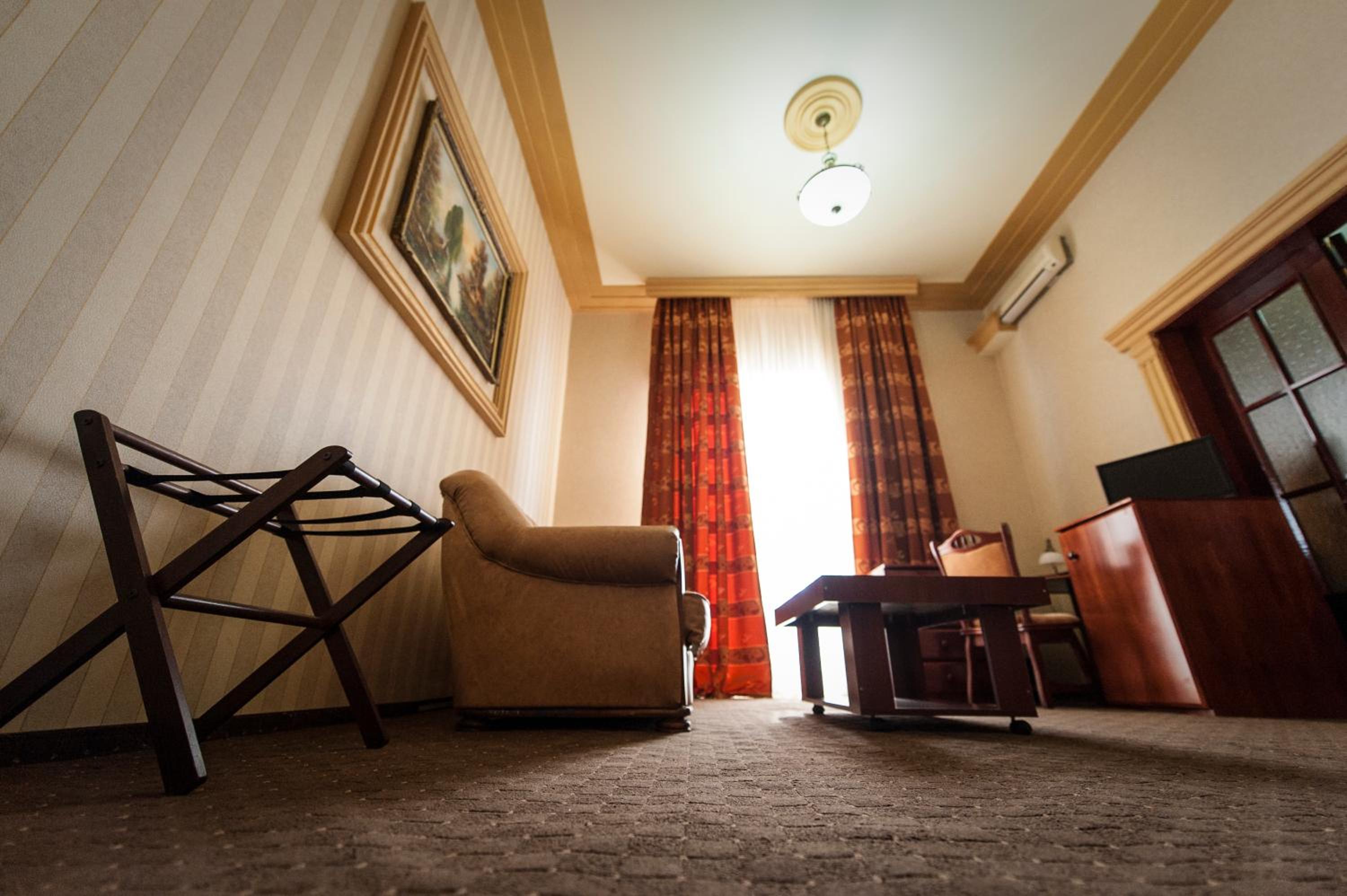 Twin Suite - Photo 9