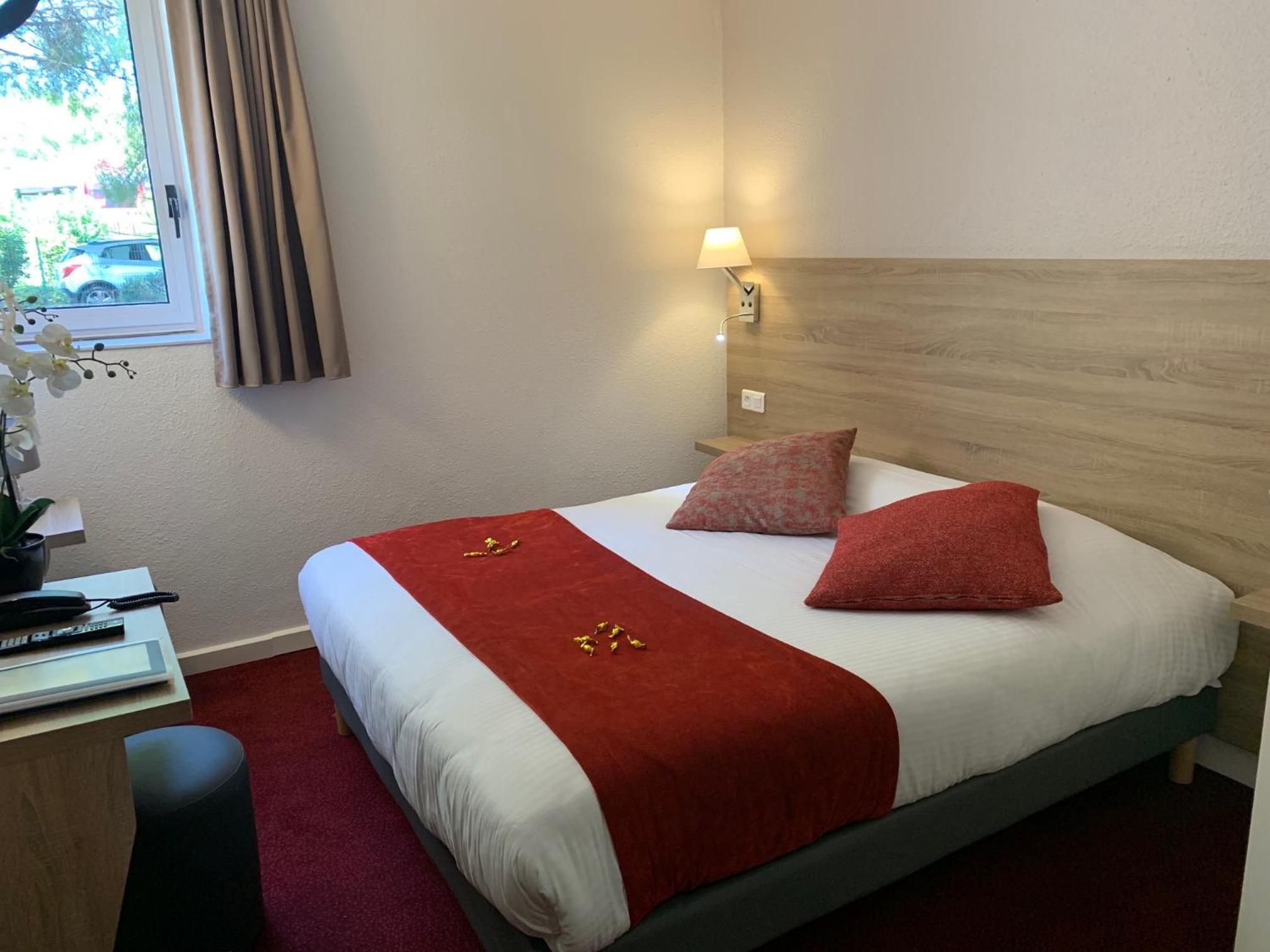 Double Room - Photo 1