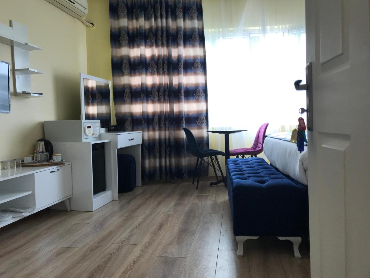 Standard Triple Room photo 3