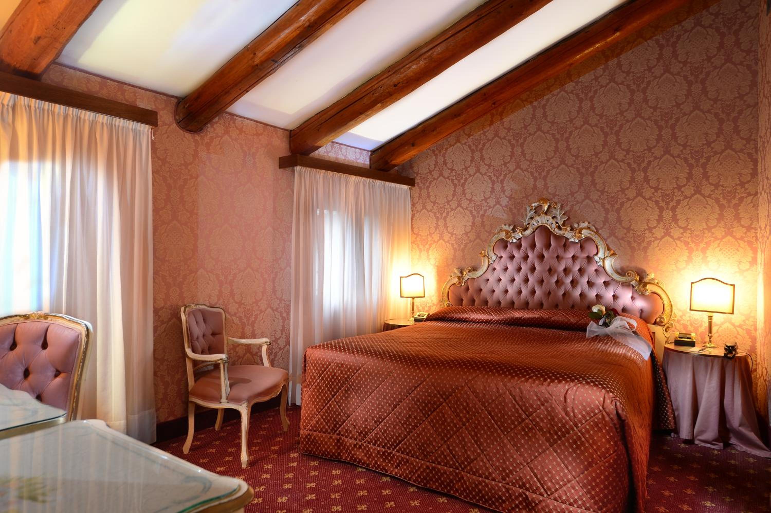 Classic Double or Twin Room - no smoking
