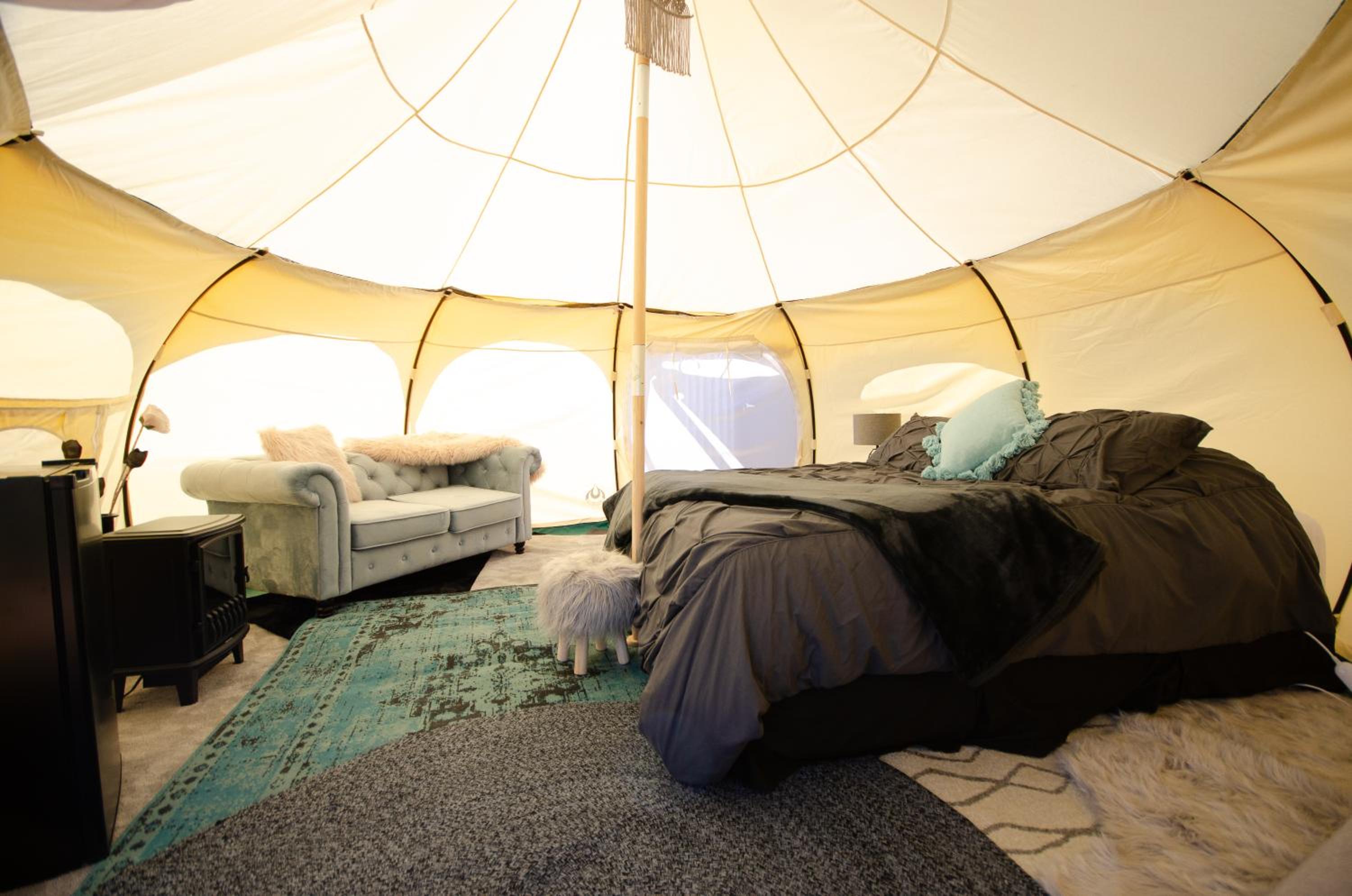 Tent - 5 - Photo 3
