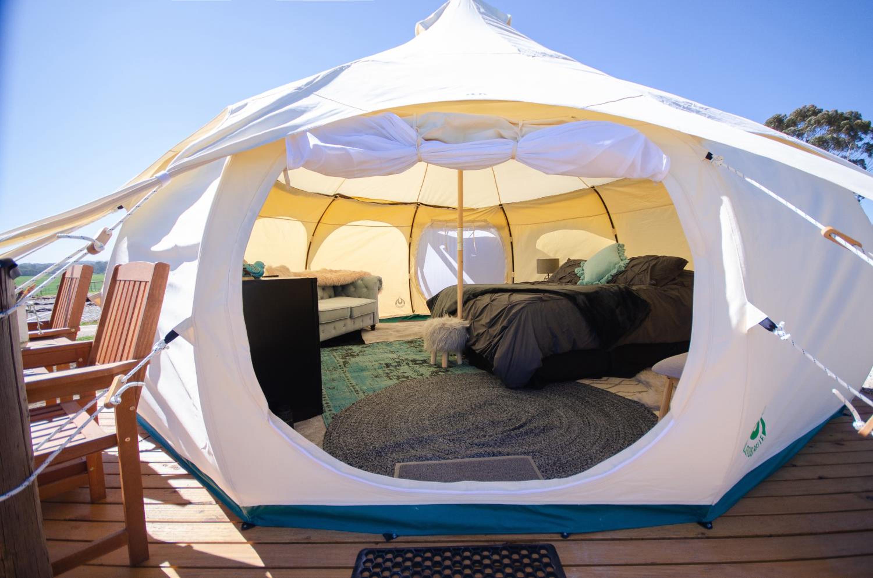 Tent - 5 - Photo 5