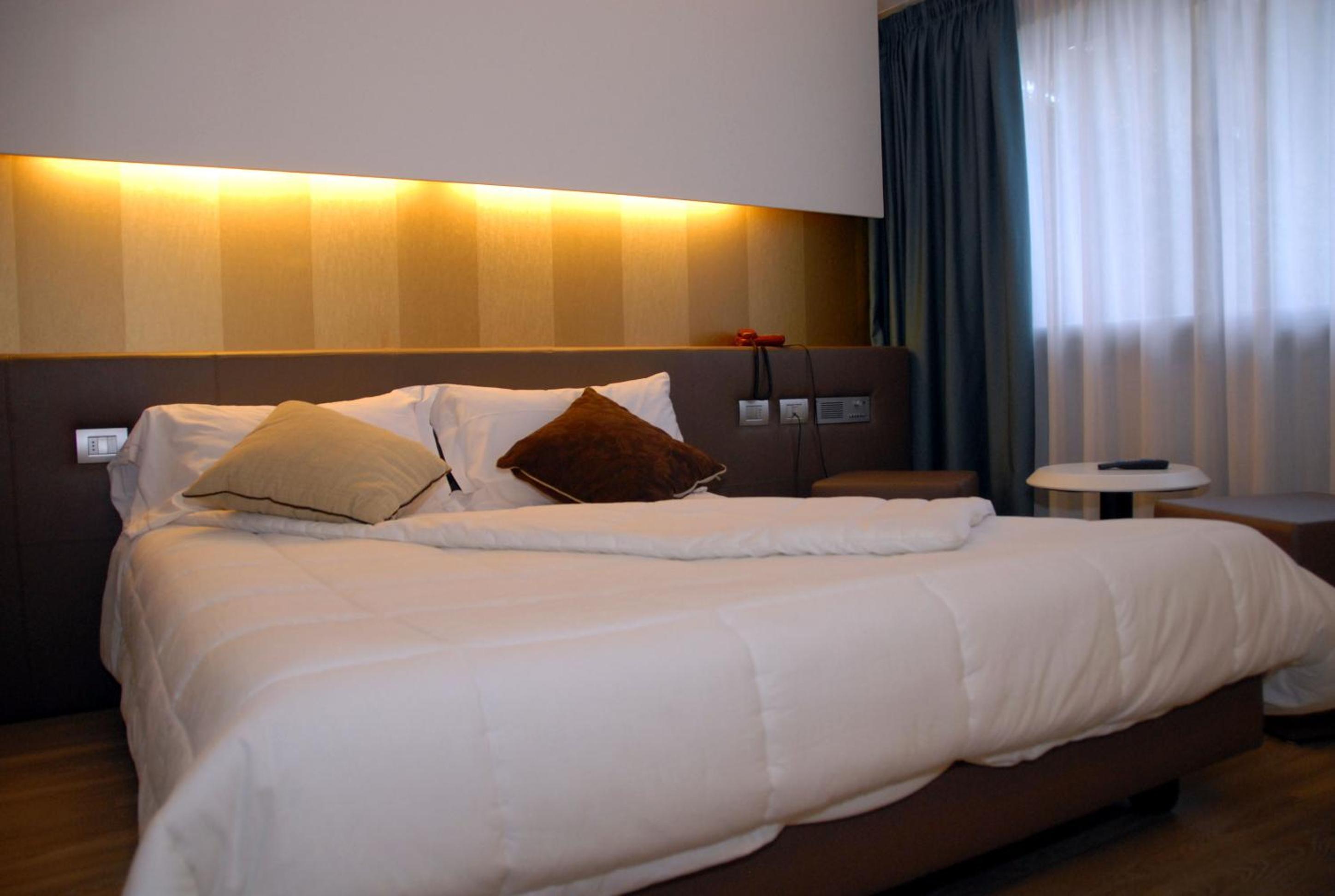 Triple Room - Photo 2