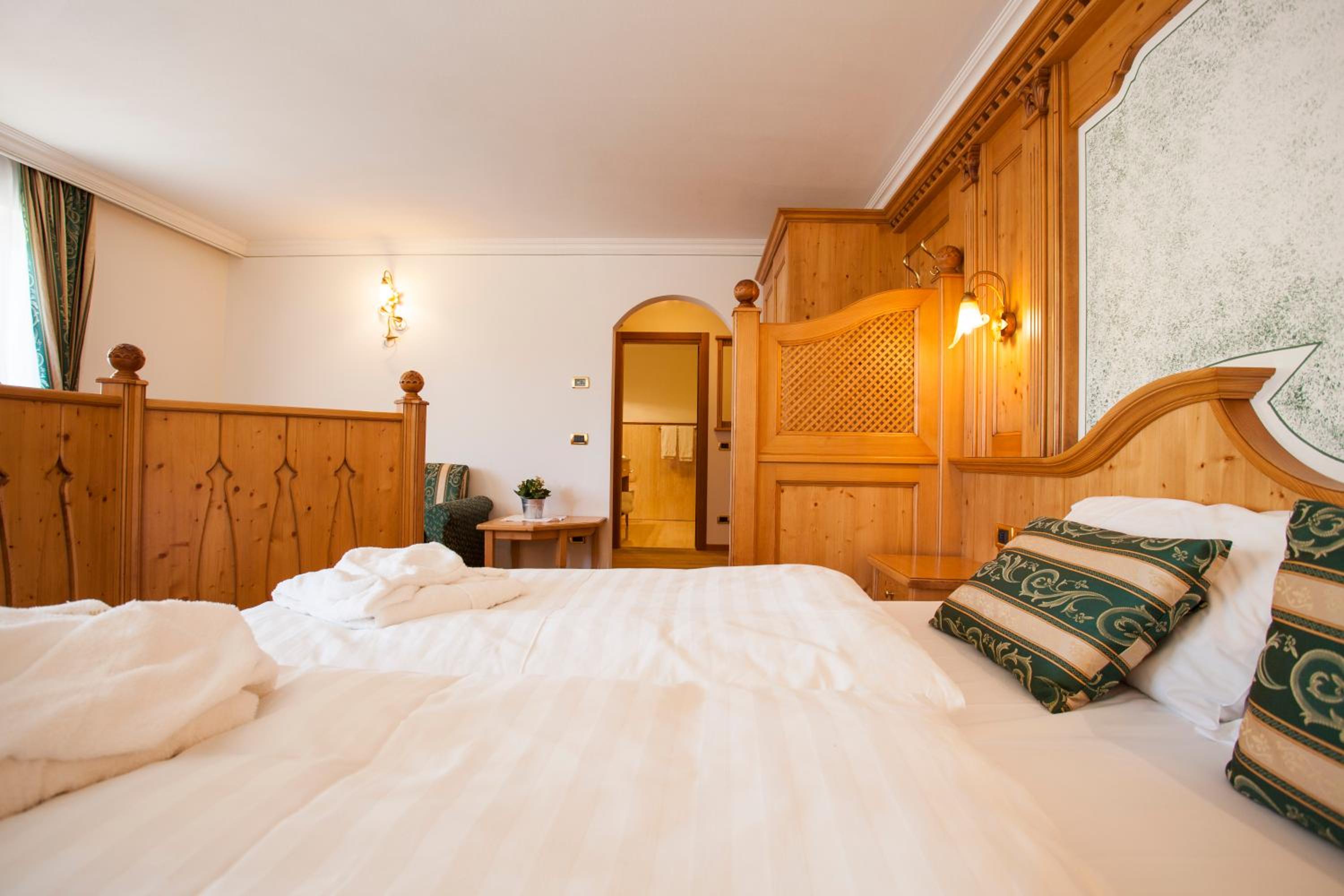 Quadruple Room - Photo 3