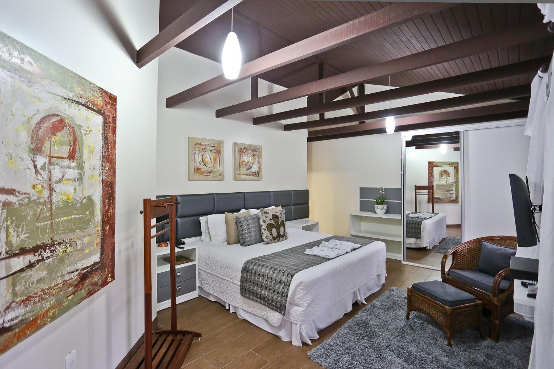 Deluxe Double or Twin Room photo 1