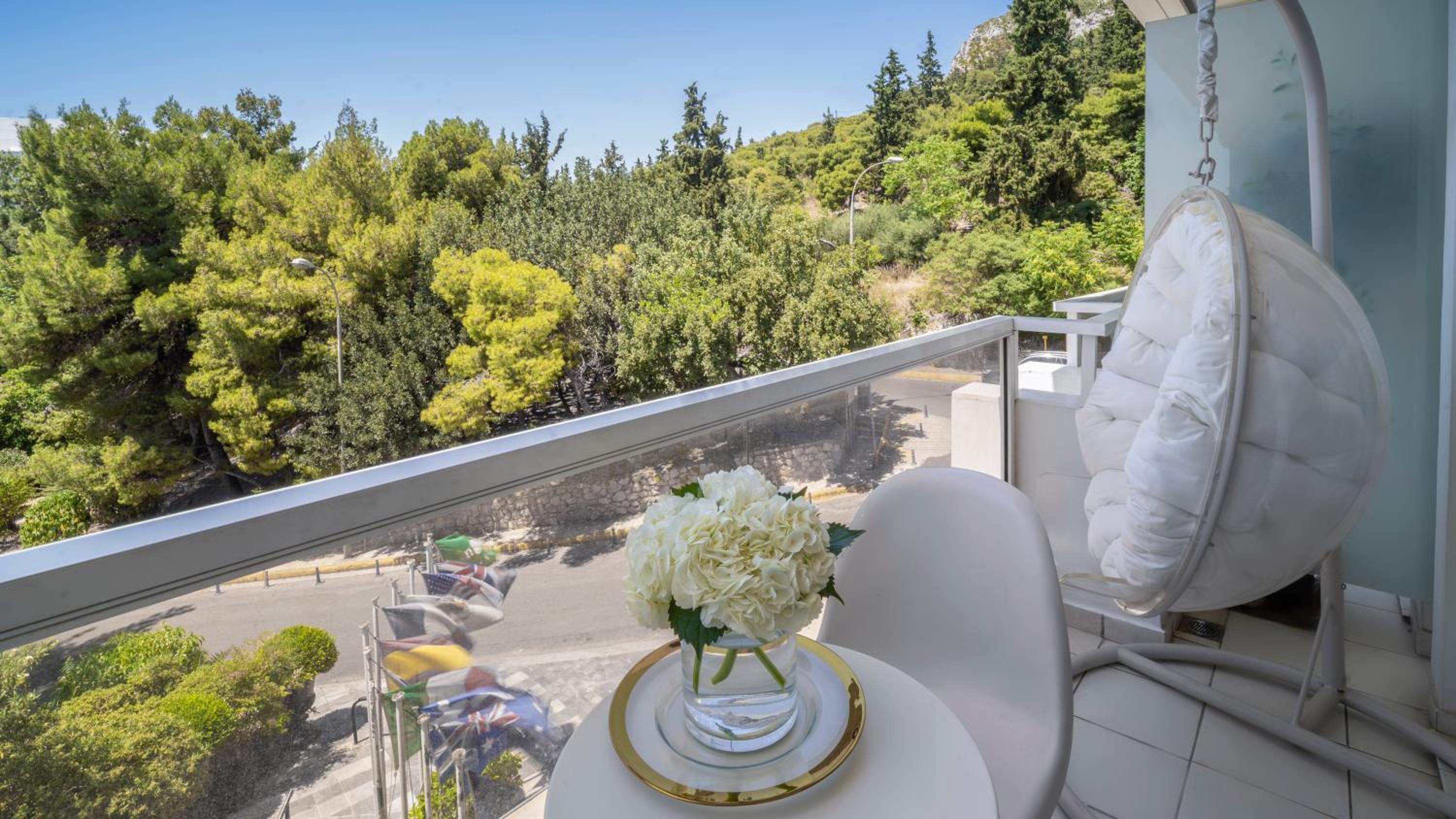 Signature Double with Private Balcony & Lycabettus/City View photo 2